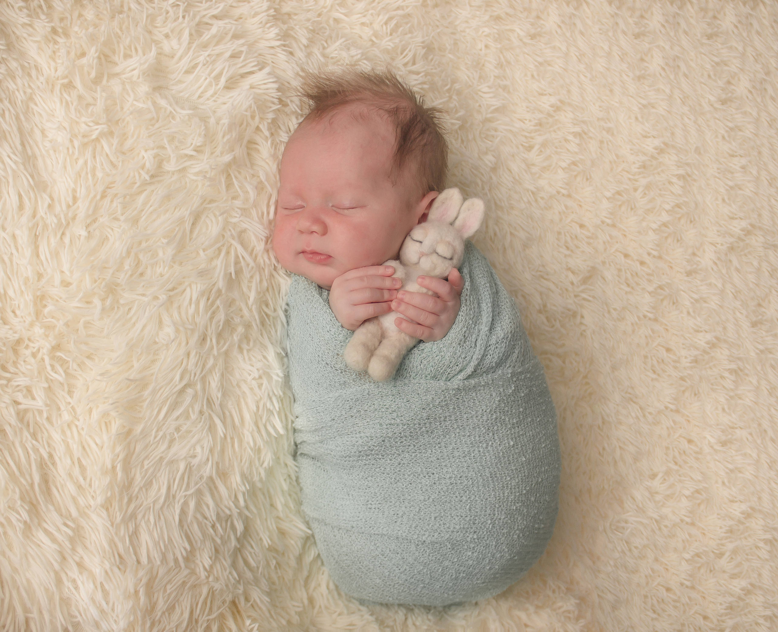 Новорожденные. Фотограф новорожденных Омск —со всем необходимым к вам домой