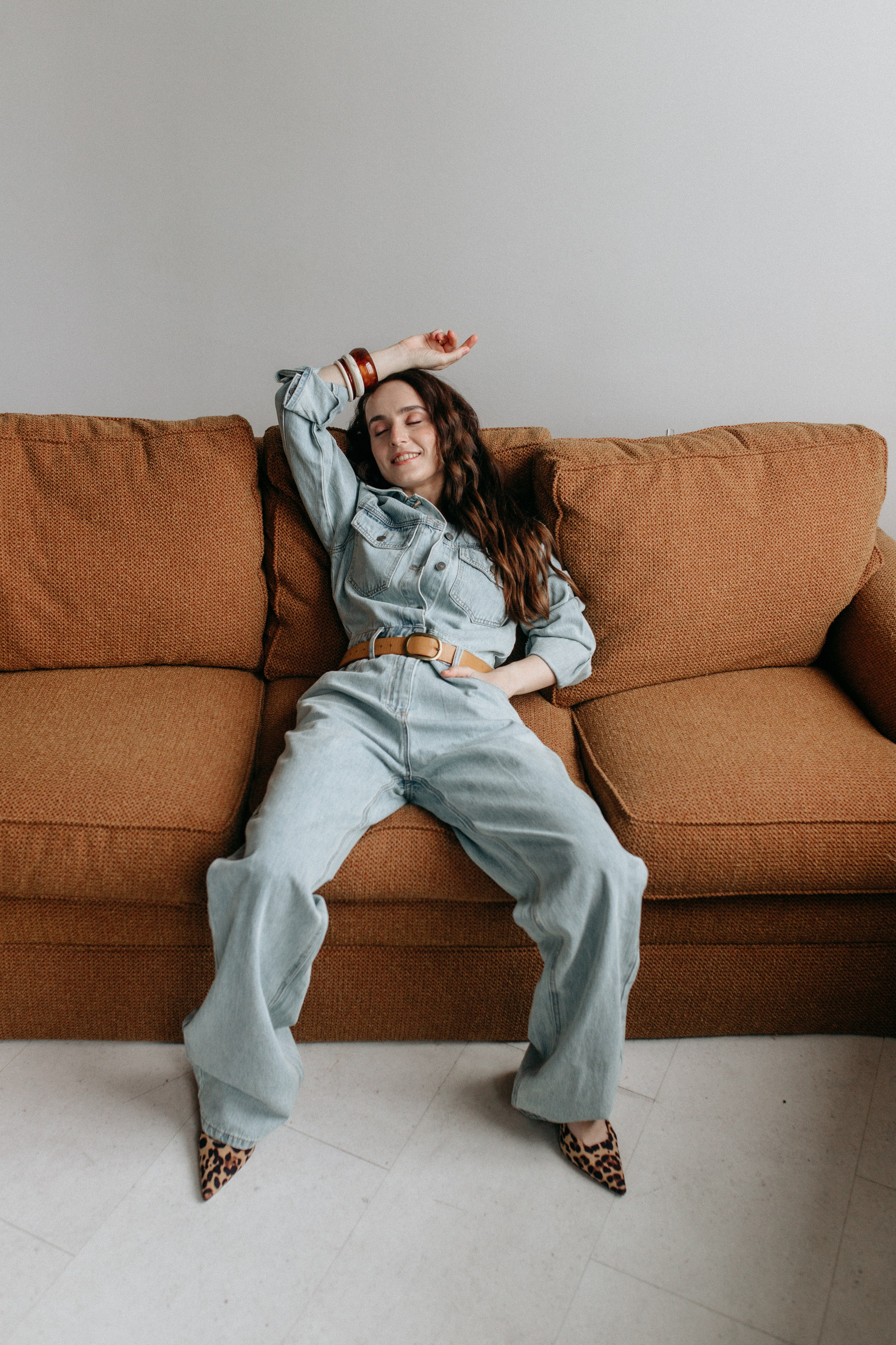 Александра. Главная