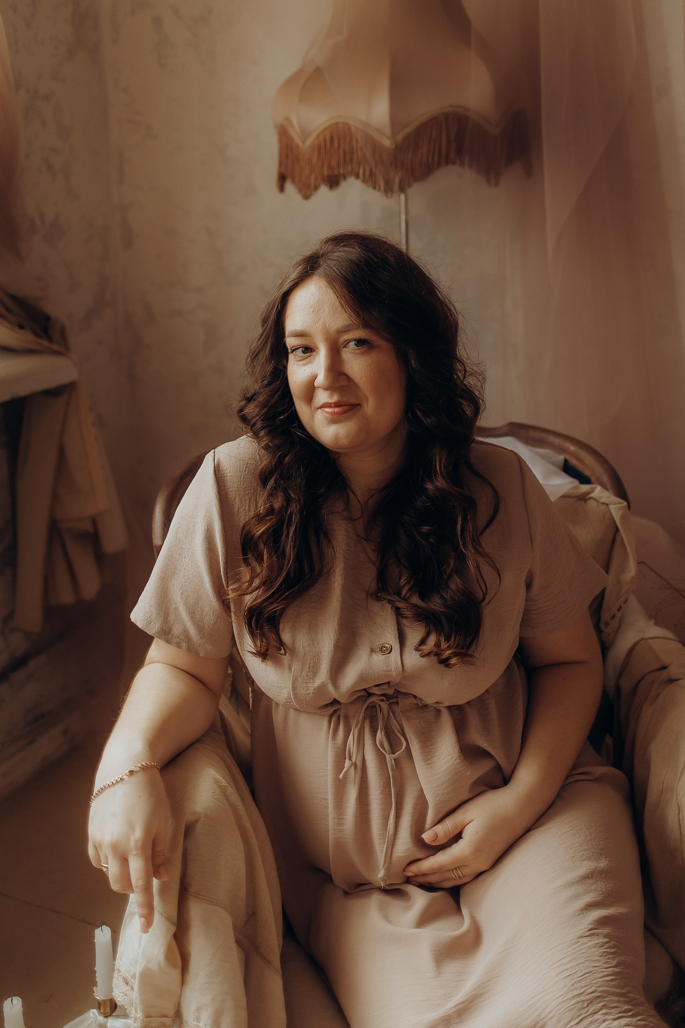 Материнство в студии FTH. Фотограф на первый годик, семейный и детский фотограф в Новосибирске