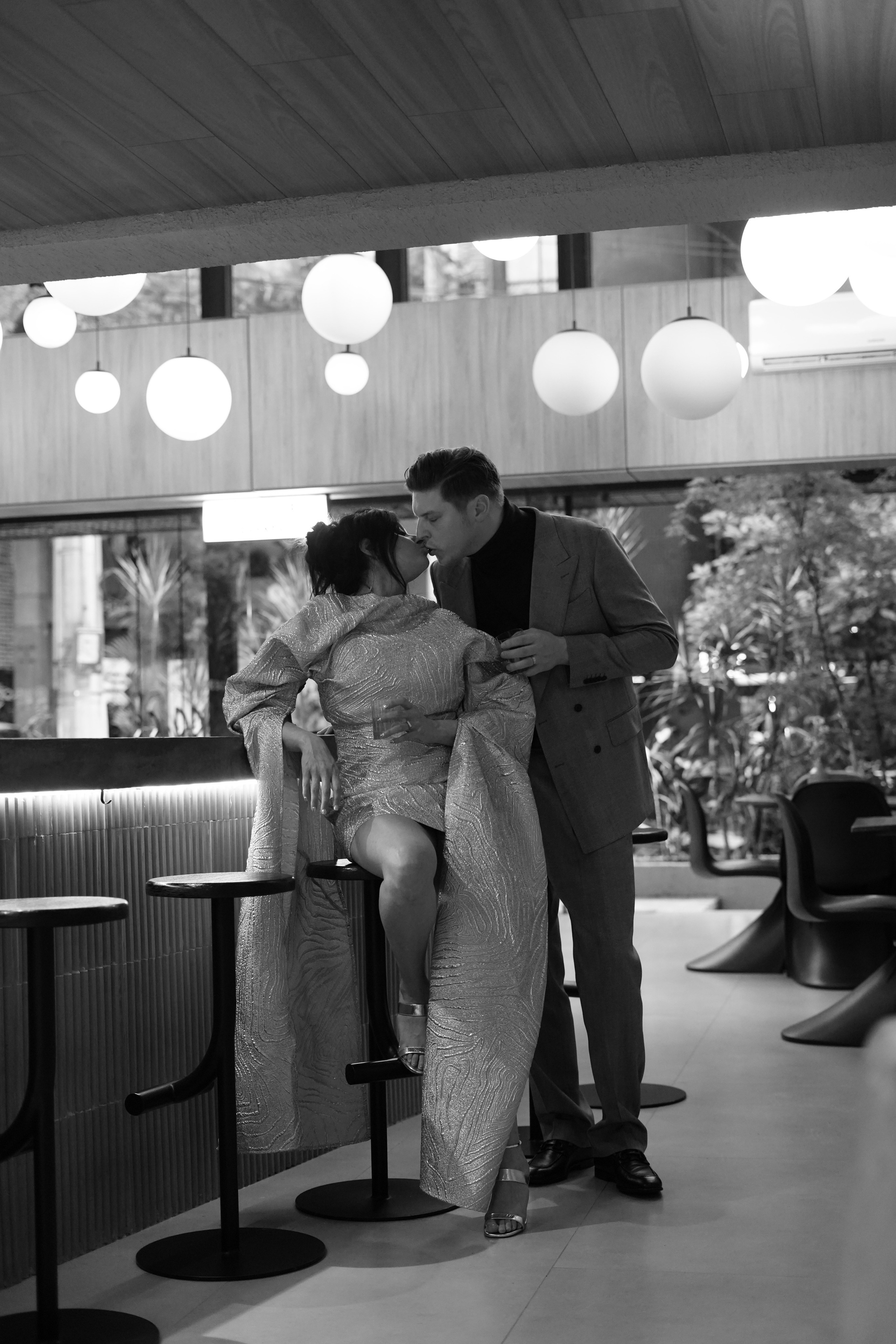 Olivia and Zack / 1 wedding day. Wedding Photographer in Barcelona and Medellin