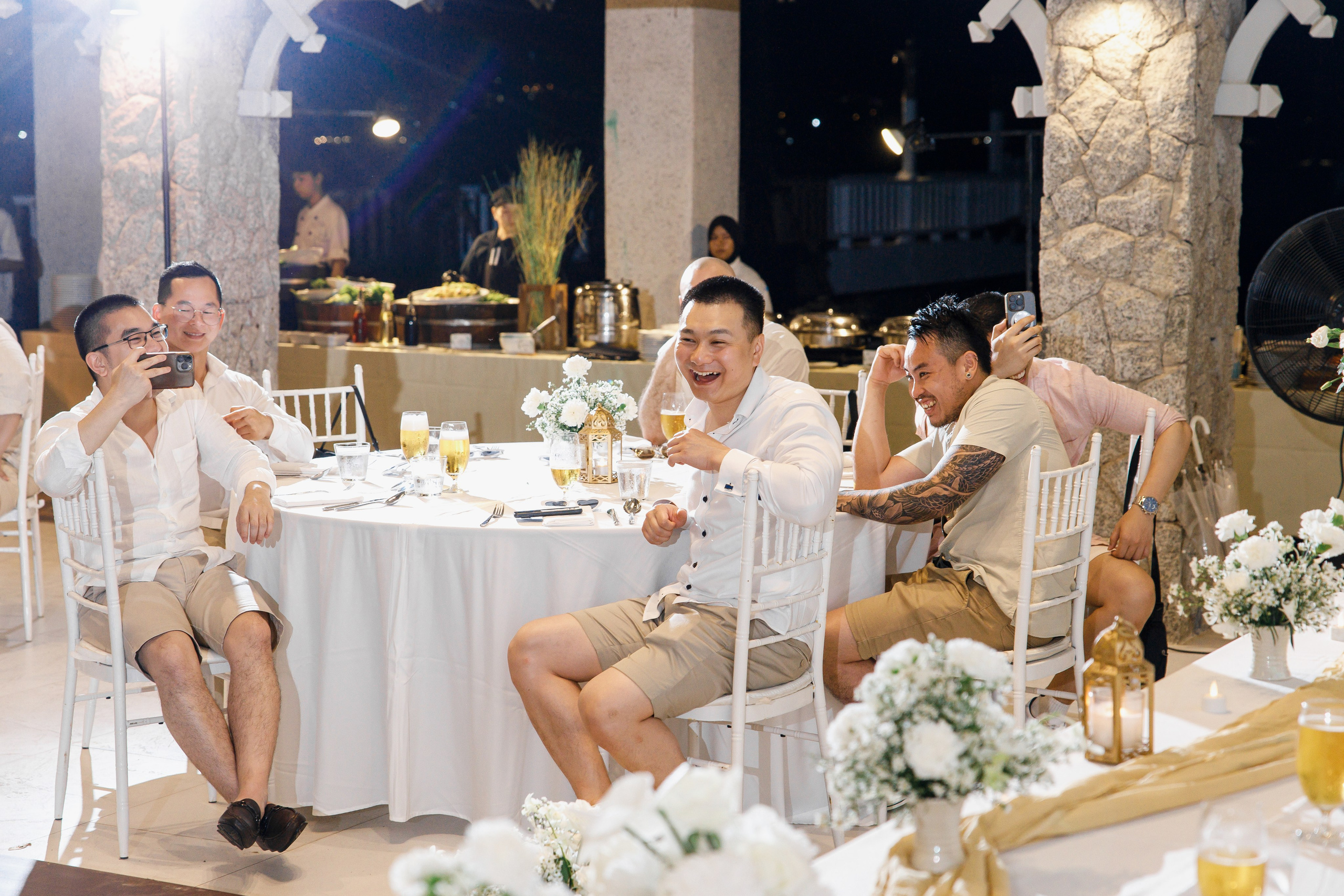 Wedding in Phuket at the Thavorn Hotel. Photographer in Phuket. Photographer Thailand