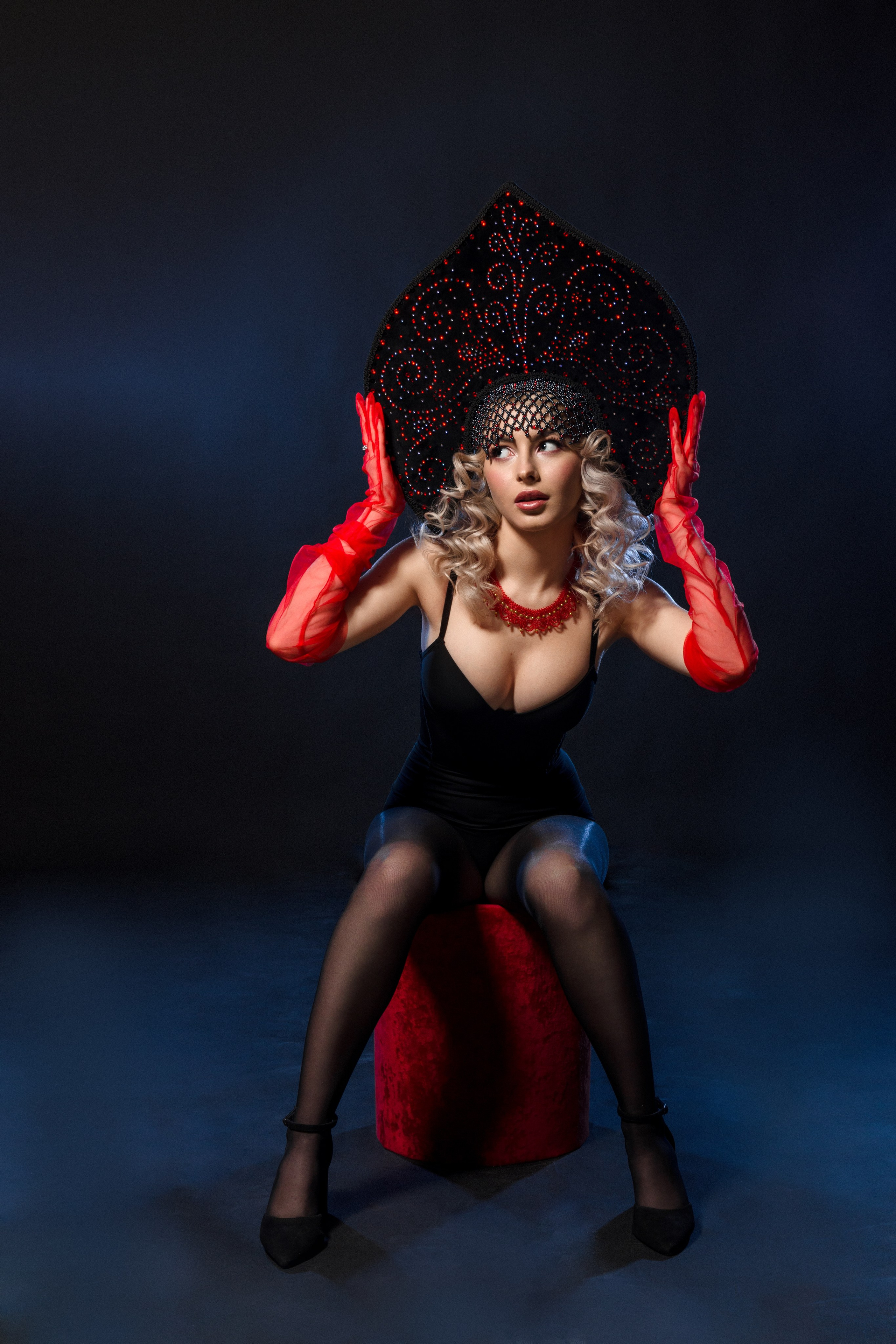 Съемки в студии. Индивидуальные, семейные, студийные съемки в Серпухове и за пределами