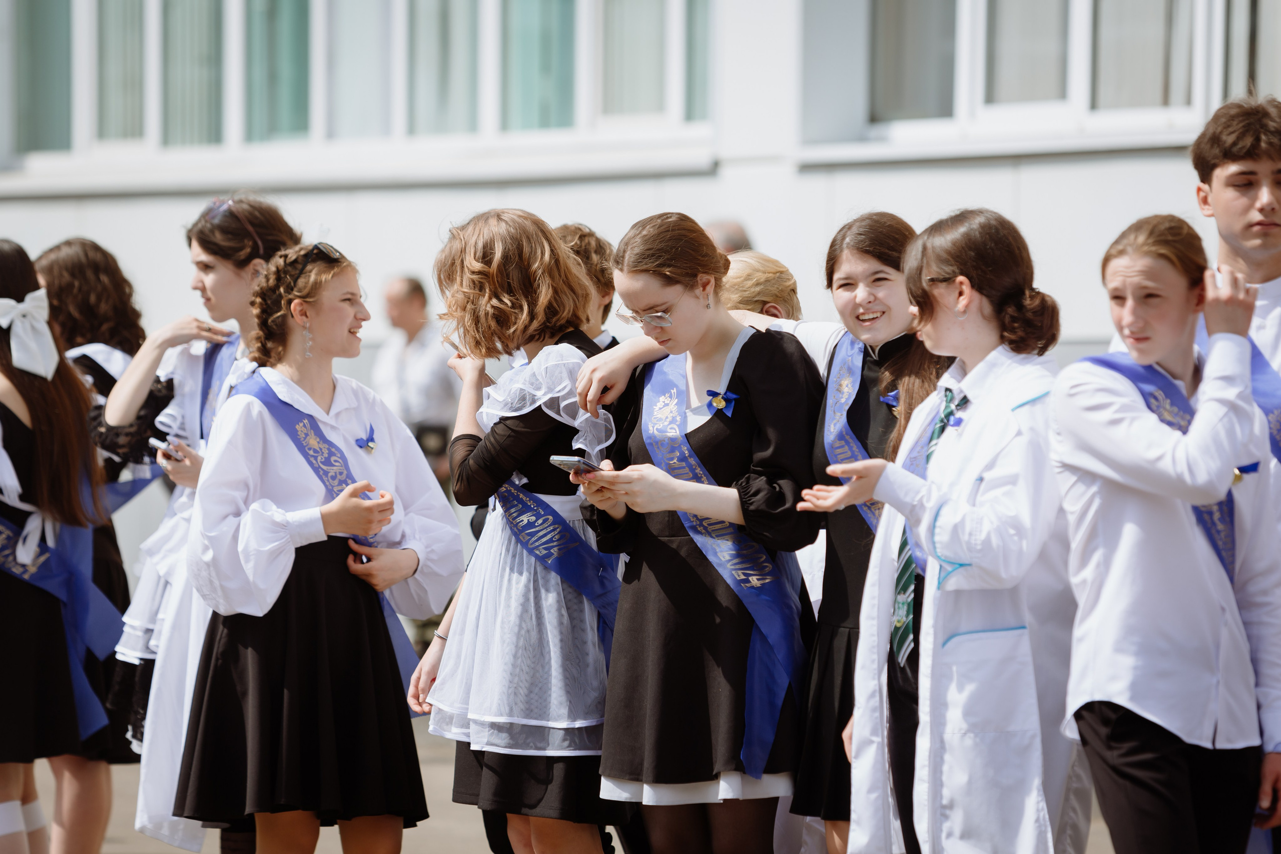 Последний звонок 2024 (3 часа фотосъемки). Профессиональный фотограф Надежда Антонова