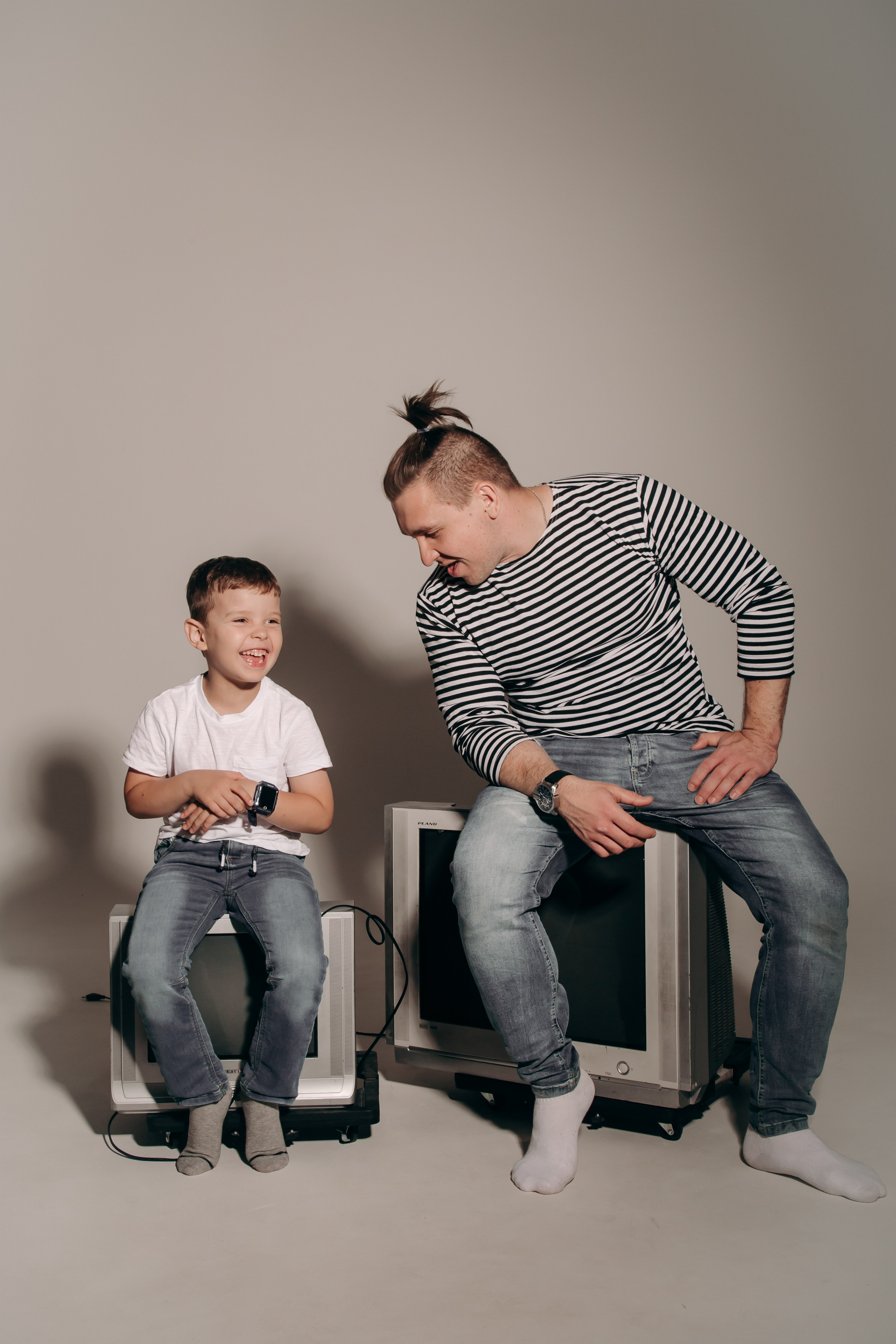 Эмоции важнее декора:) Съемка на циклораме. Фотограф вашей улыбки. Москва