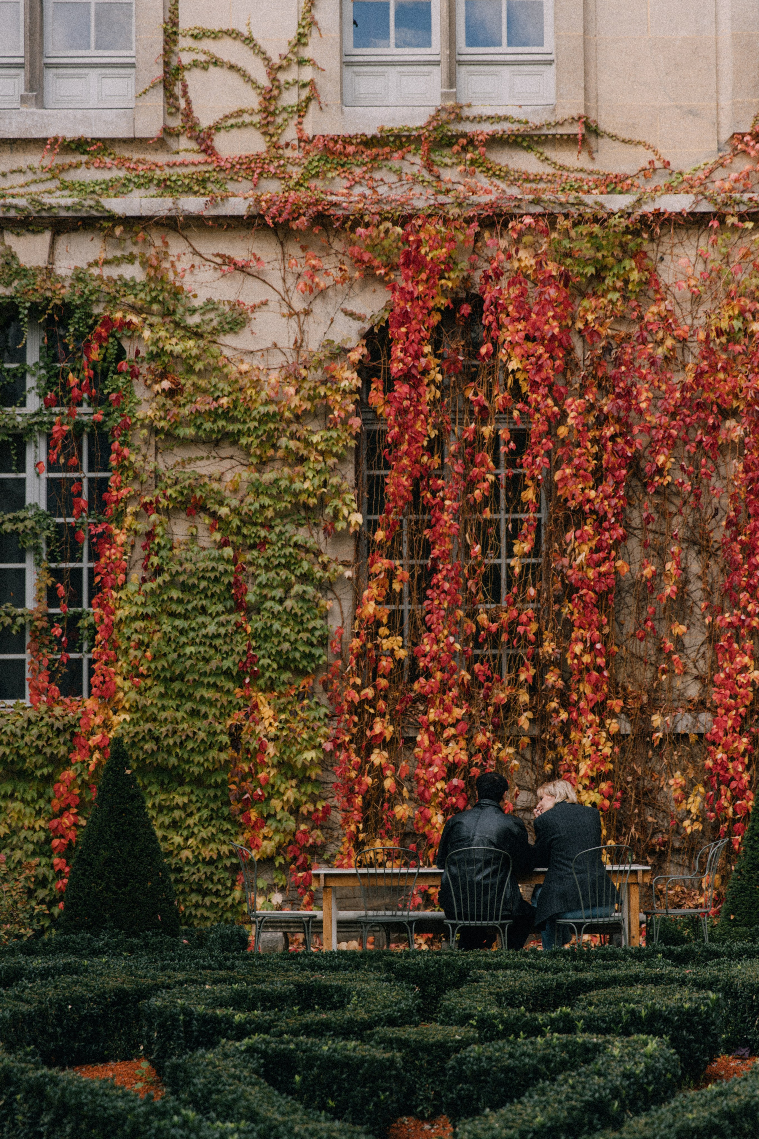 First love is something that lasts forever. Photographer in Paris