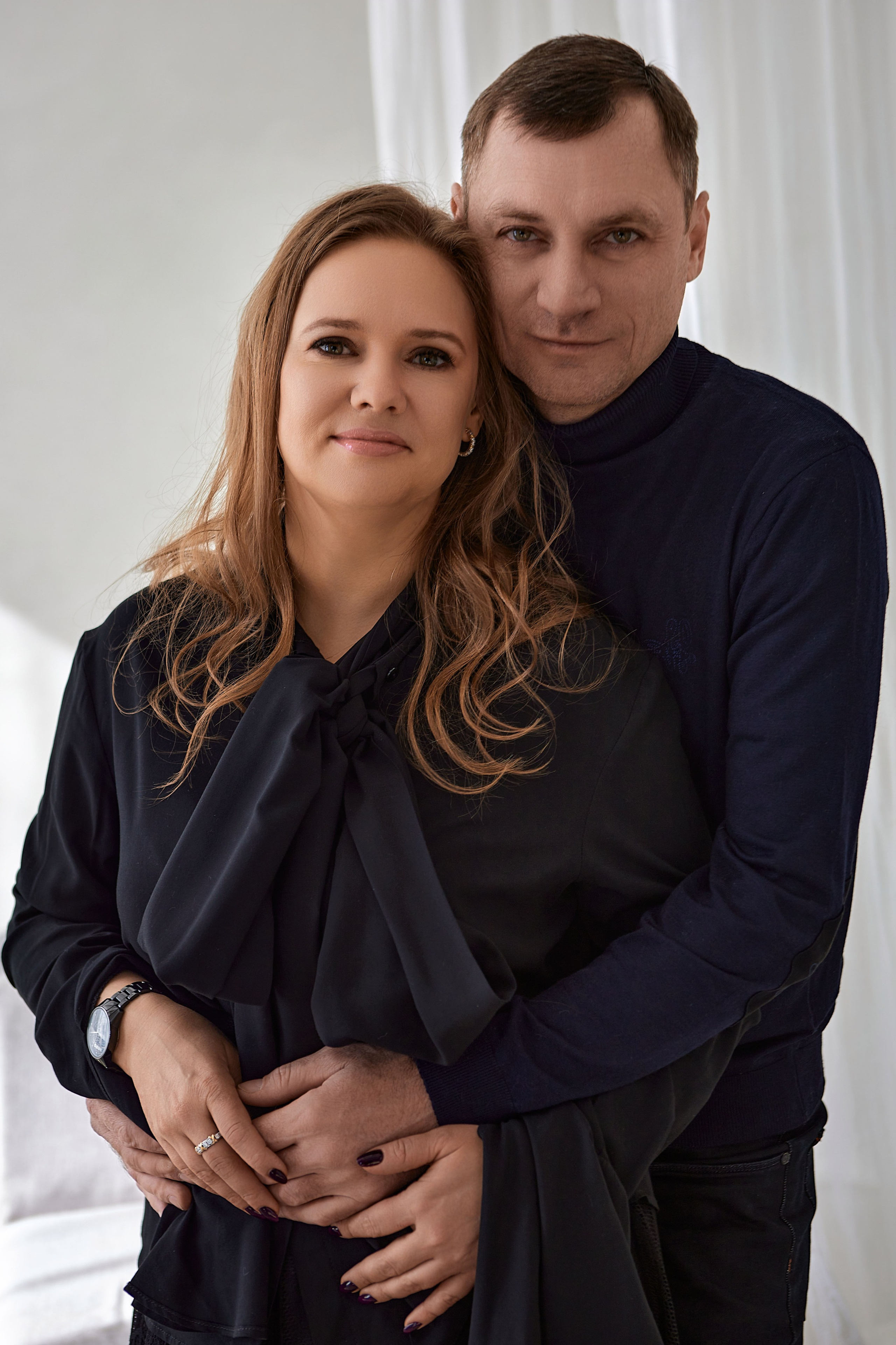 Студийная фотосессия для семейной пары. Портретный, свадебный и семейный фотограф в Краснодаре Михеева Светлана