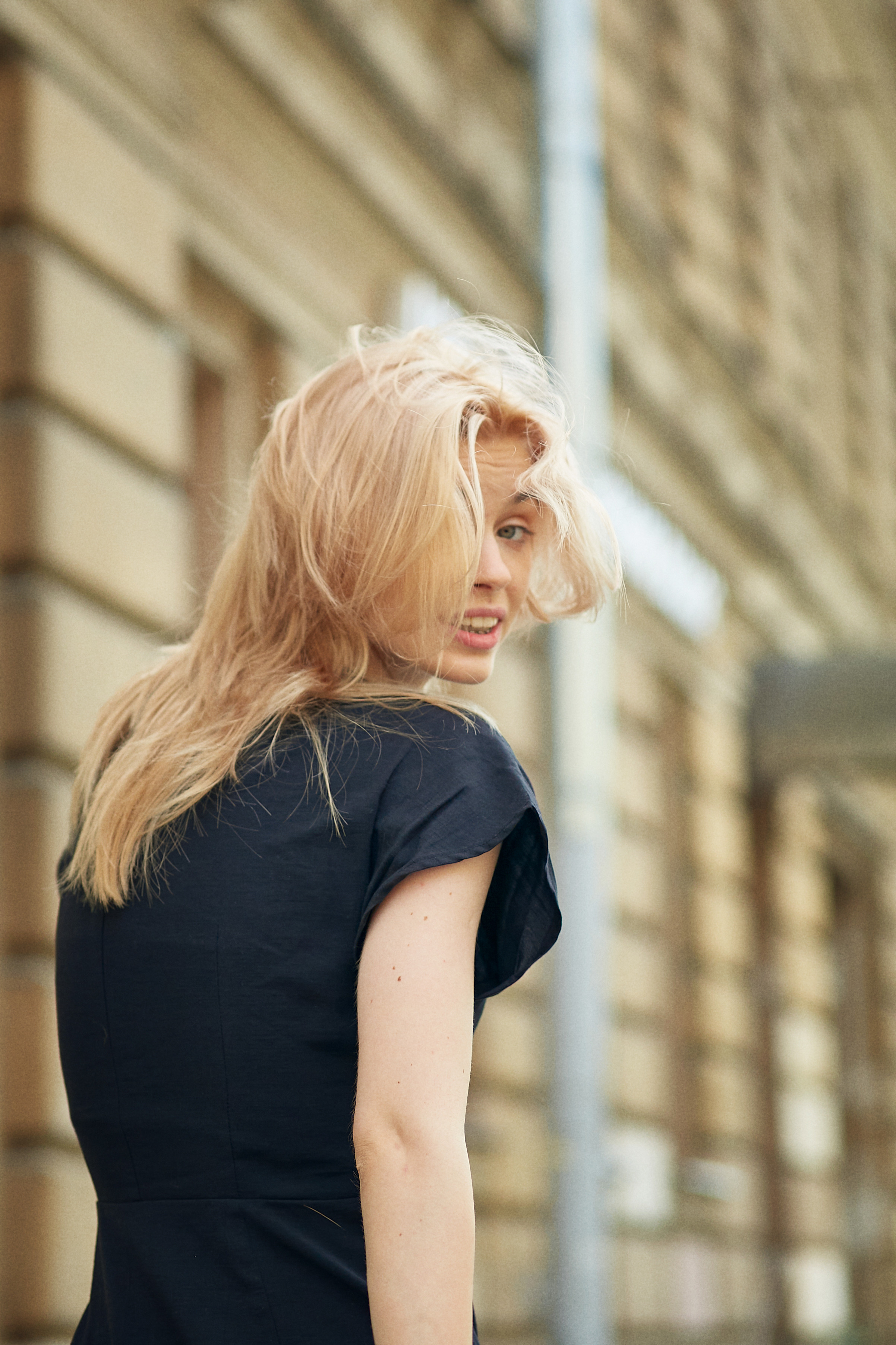 София Витаута актриса фильма "Нормальный только я"