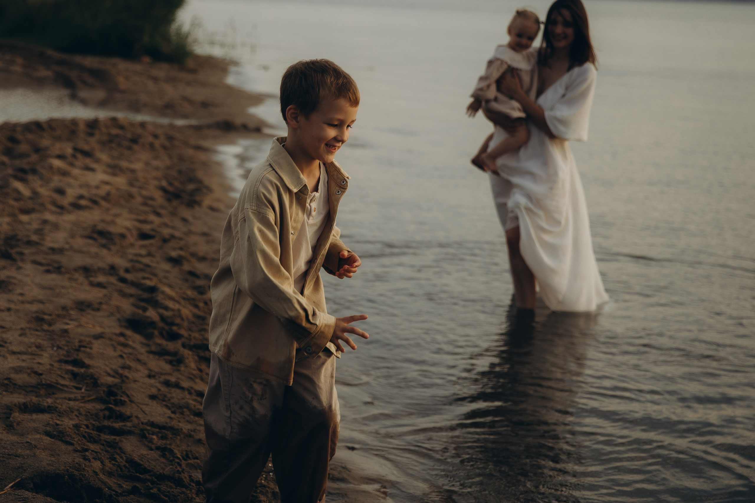 У озера. Фотограф  Челябинск Варвара Шарапова