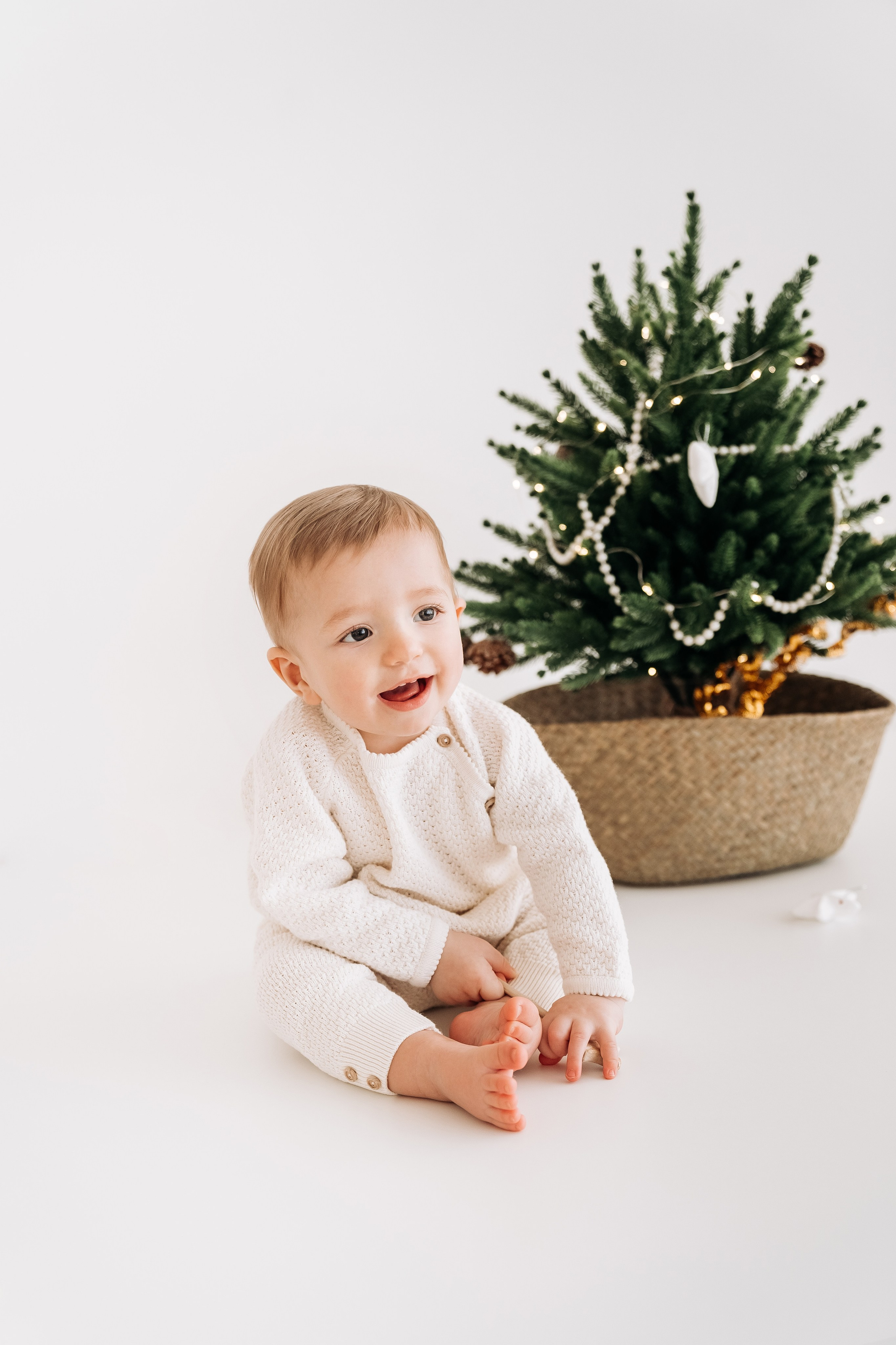 Новогодняя детская фотосессия для Феди. Семейный фотограф СПб Анастасия Василь. Фотосессия на годик