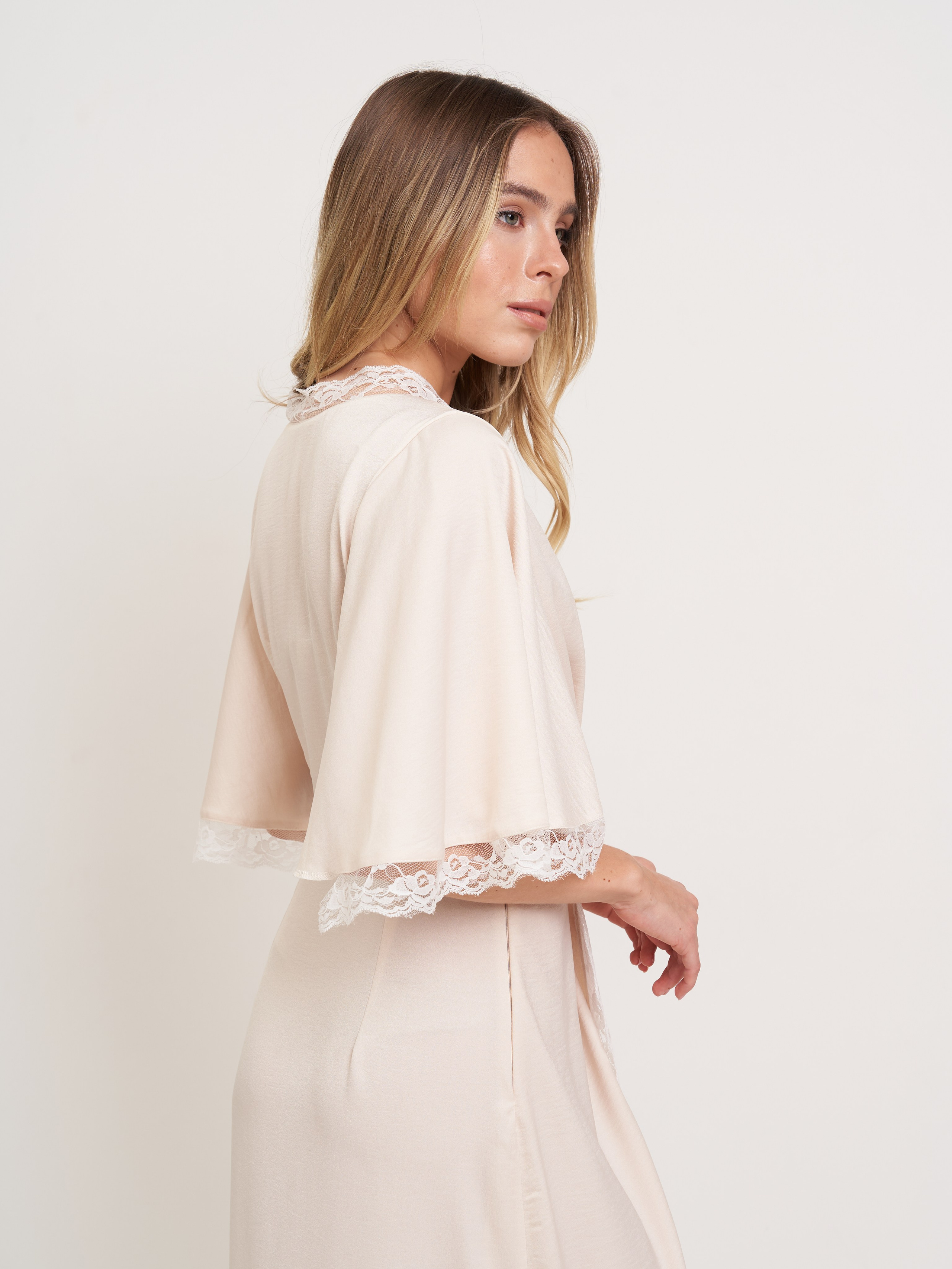 Каталог для WB. Коммерческий фотограф в Москве Хабибуллина Эльза