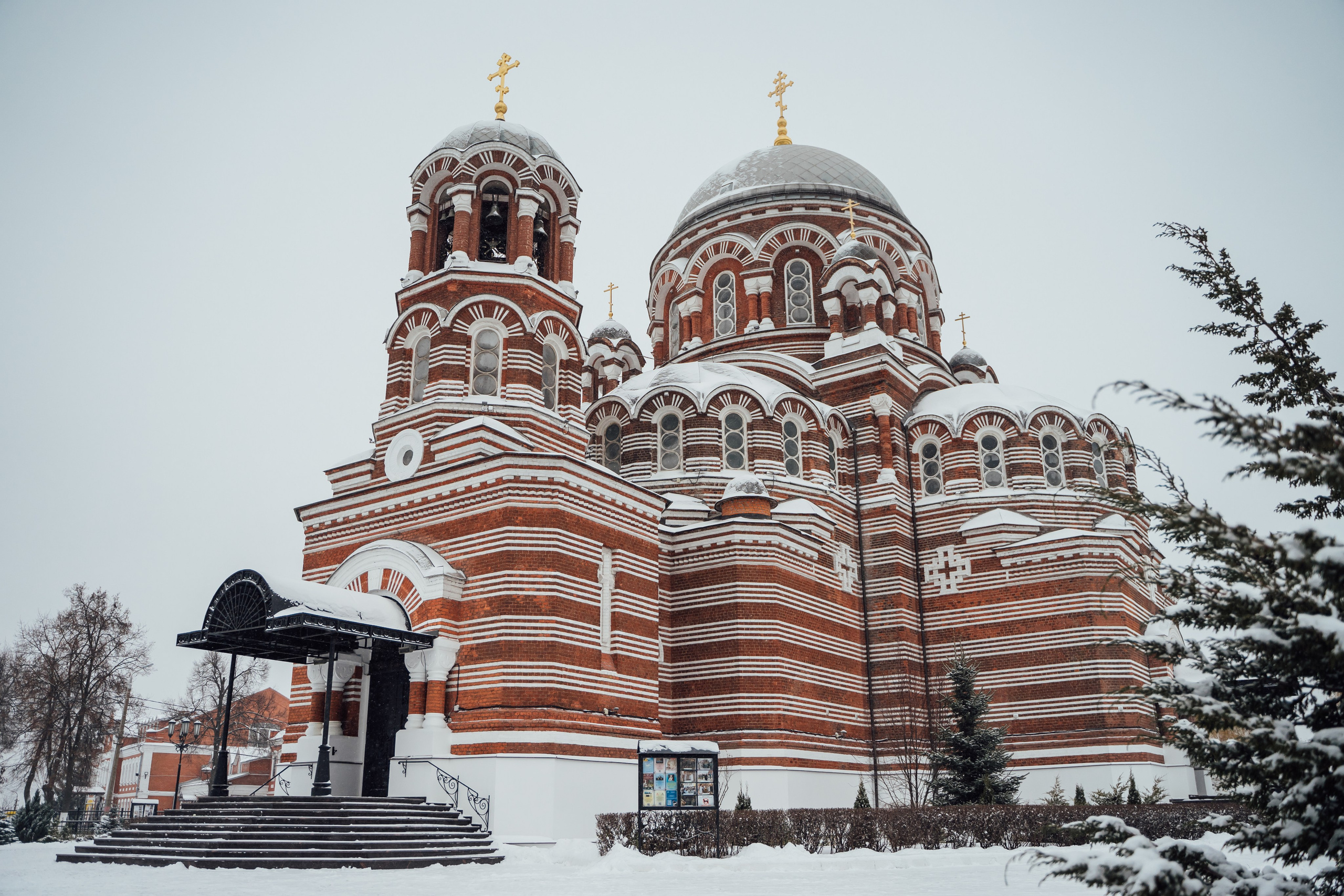 Венчание Вячеслав и Виктория. Свадебный фотограф в Коломне, Воскресенске, Егорьевске Владимир Петров