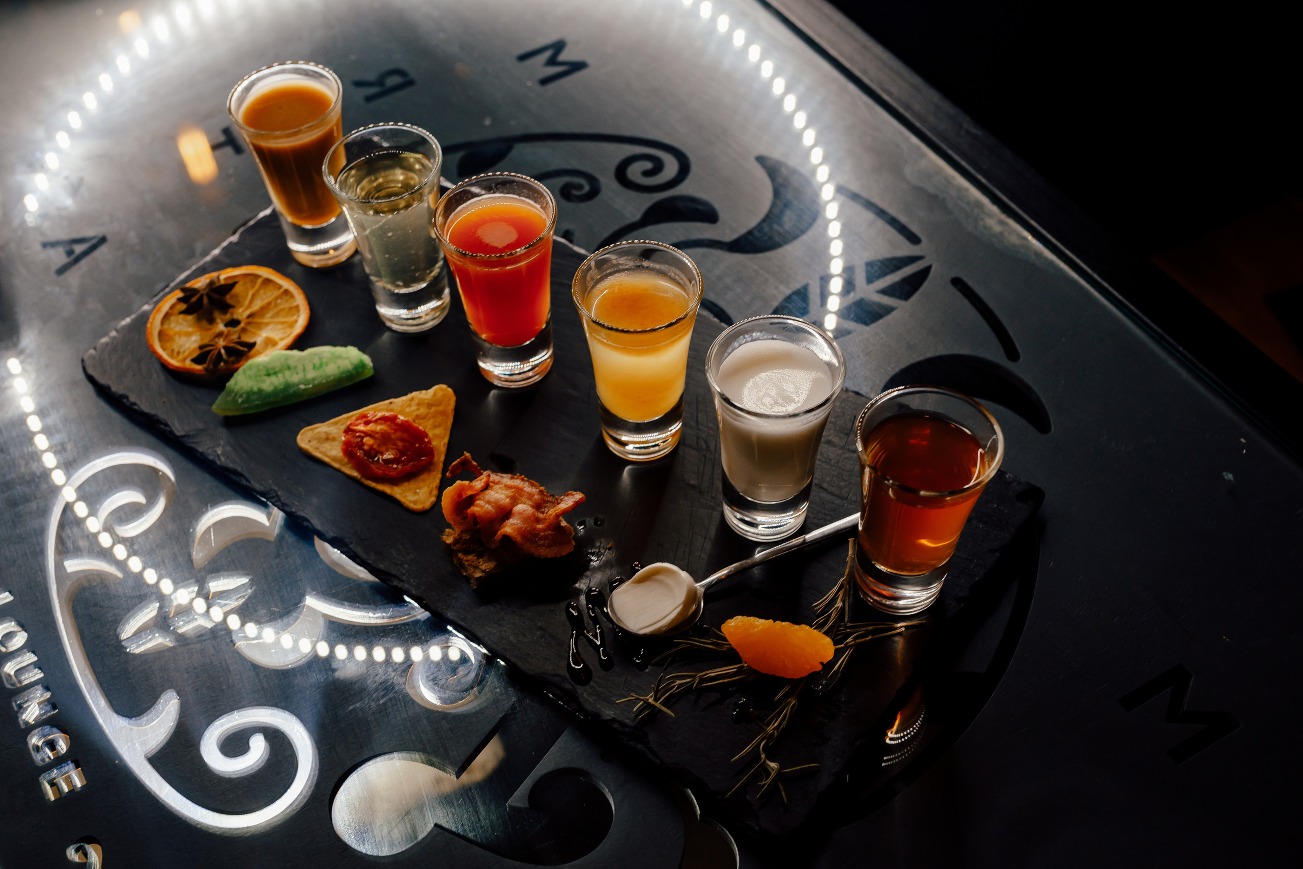 10\12\21 Пятница в Мяте. Мята Спортивная — Кальянная, караоке, бар в Минске