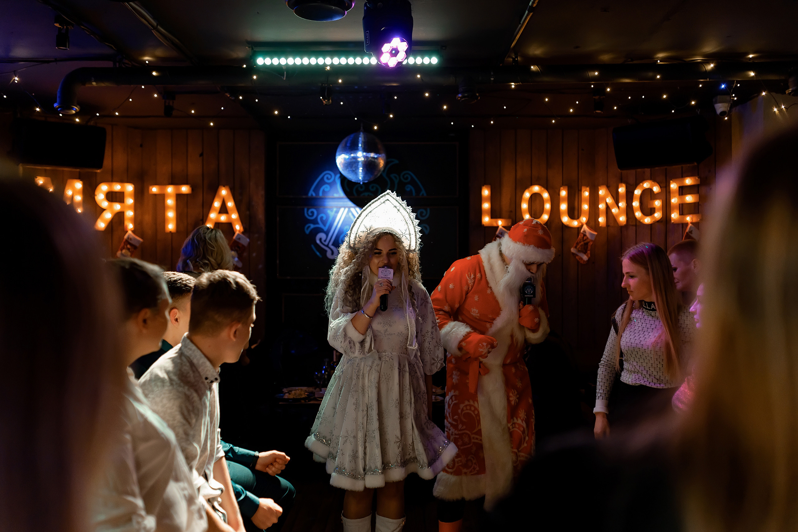 18\12\21 Новогоднее караоке в Мяте. Мята Спортивная — Кальянная, караоке, бар в Минске