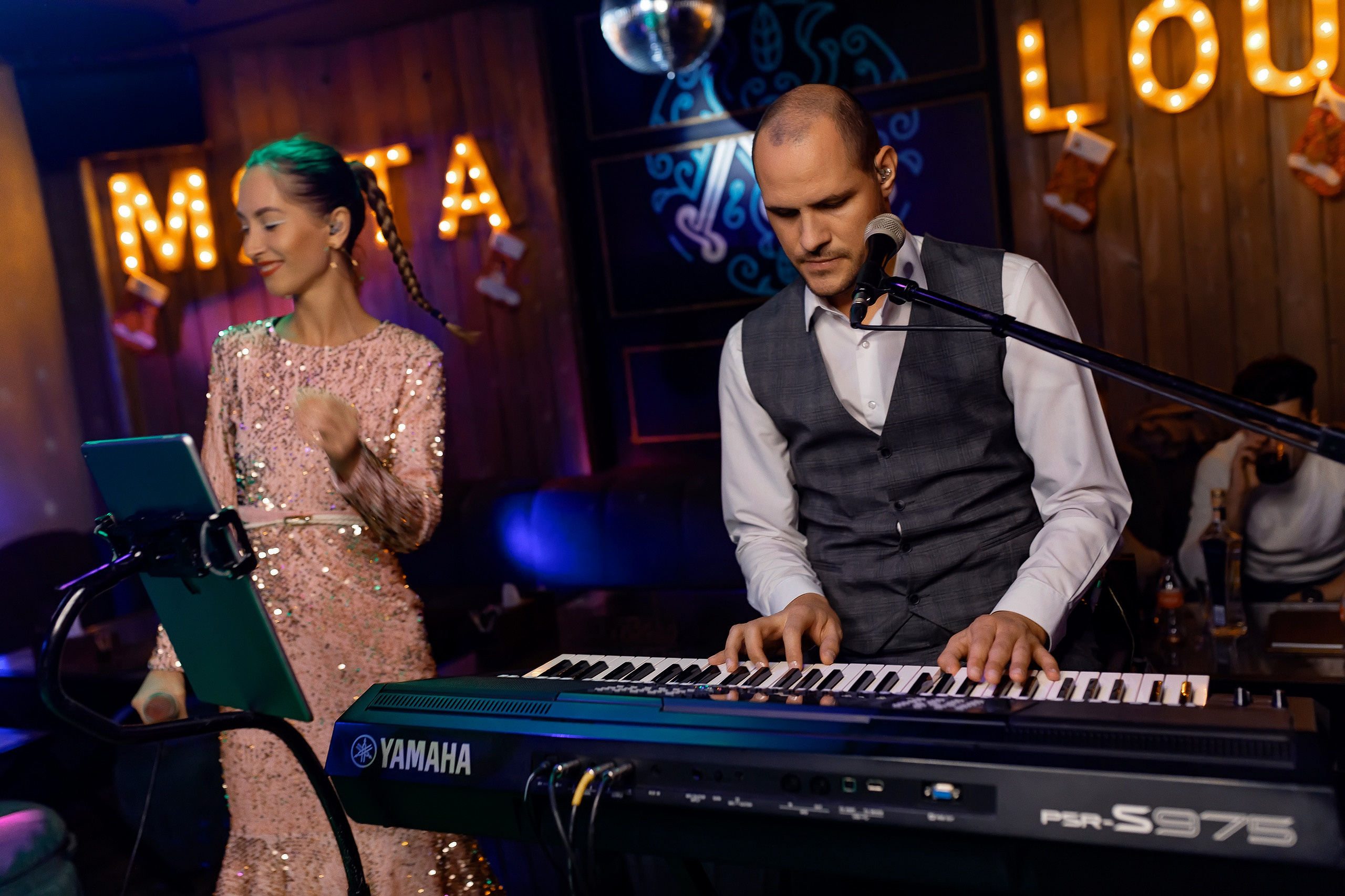 03\12\21 Пятница в Мяте. Мята Спортивная — Кальянная, караоке, бар в Минске