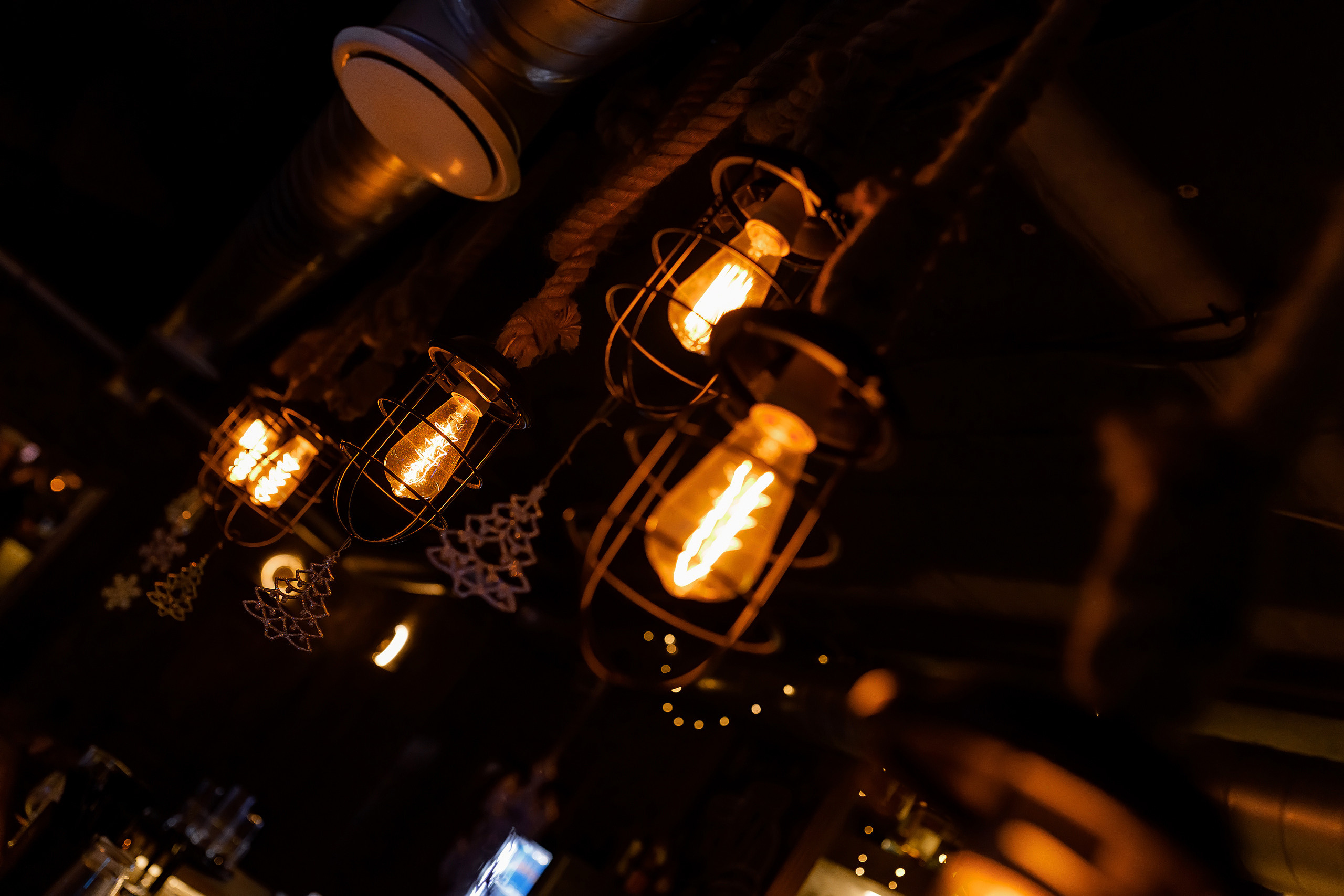 18\12\21 Новогоднее караоке в Мяте. Мята Спортивная — Кальянная, караоке, бар в Минске