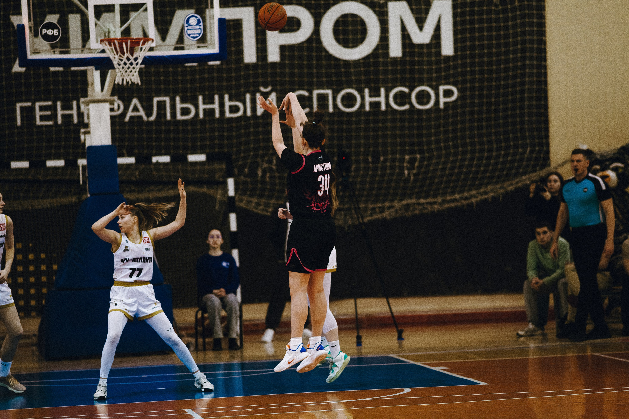 ЧГУ-Атланта — Ростов-ЮФУ / 2 игра. Фотография