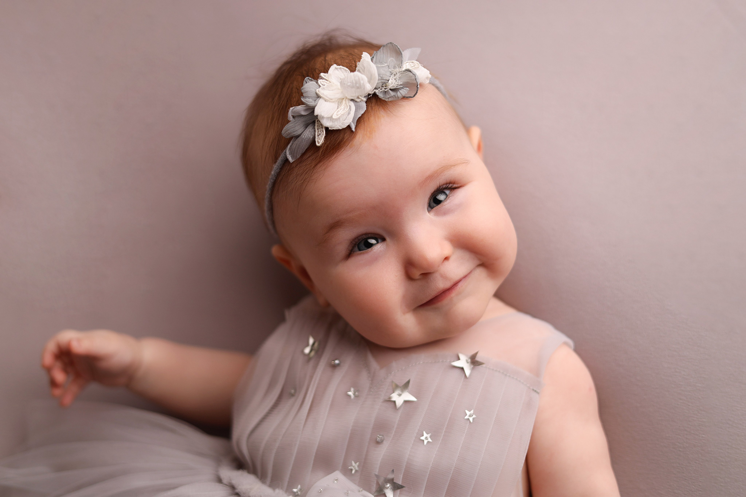 Алане 6 месяцев. Фотограф новорожденных Москва. Ньюборн фотограф Москва