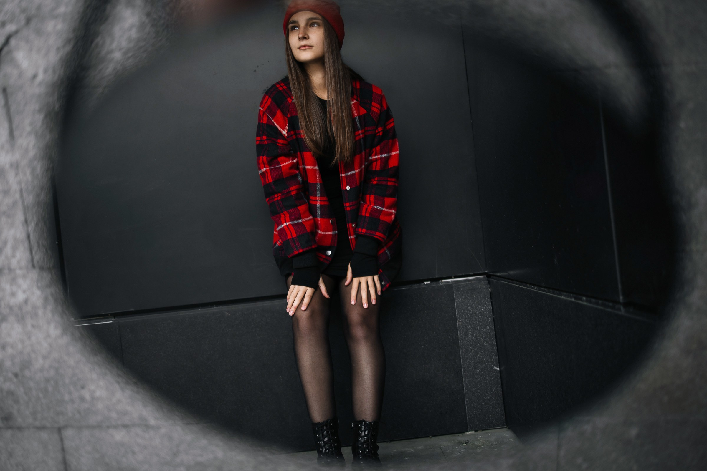 Катя в красном. Семейный, женский и детский фотограф Татьяна Колобаева