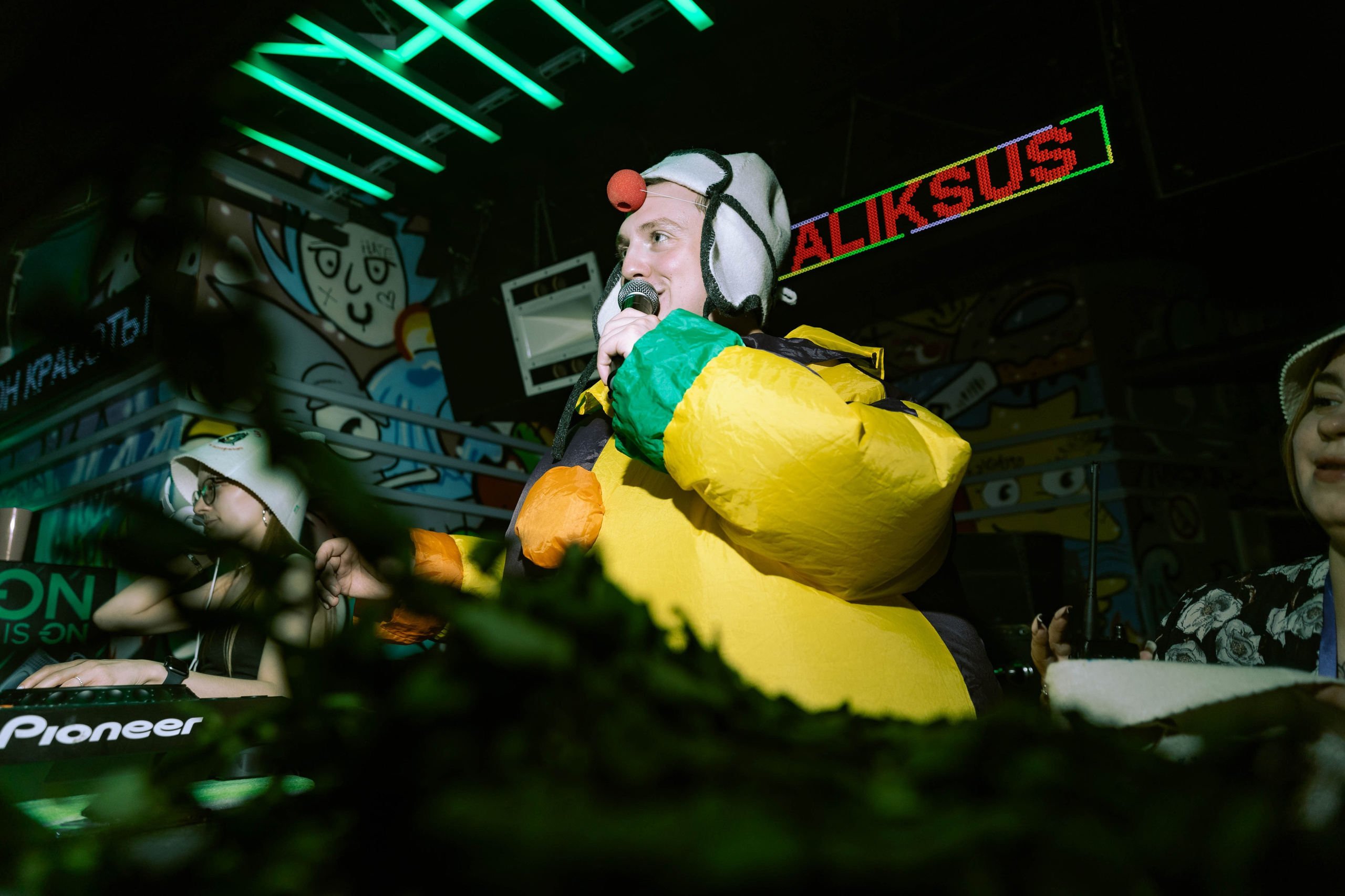 Mishka-bar 3. _Carpe diem_