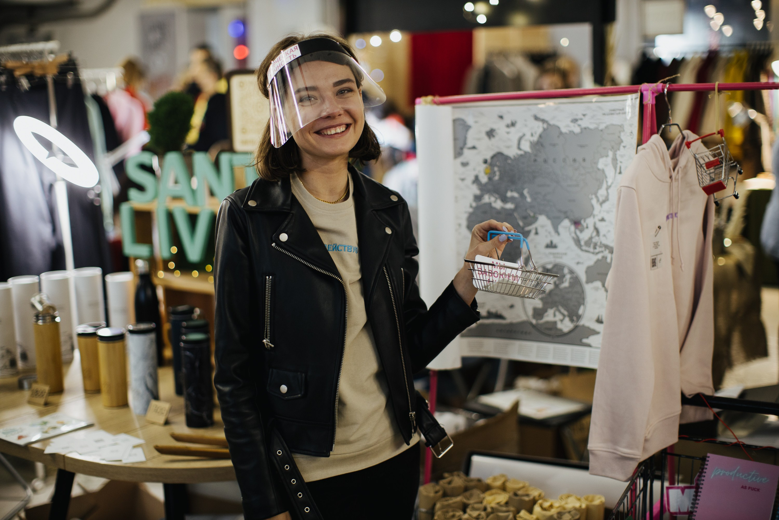 17–18 октября 2020 в «Инлиберти» / фото Валерий Белобеев. Фотоотчеты «Ламбада-маркета»