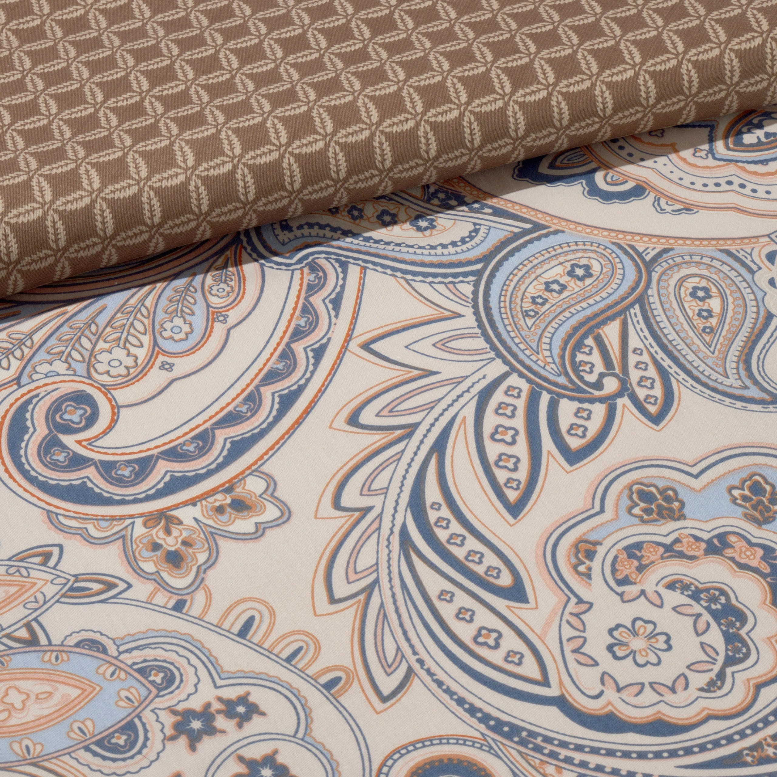 Предметные съёмки товаров для дома и кухни, изделий из ткани и прочих хозяйственных принадлежностей