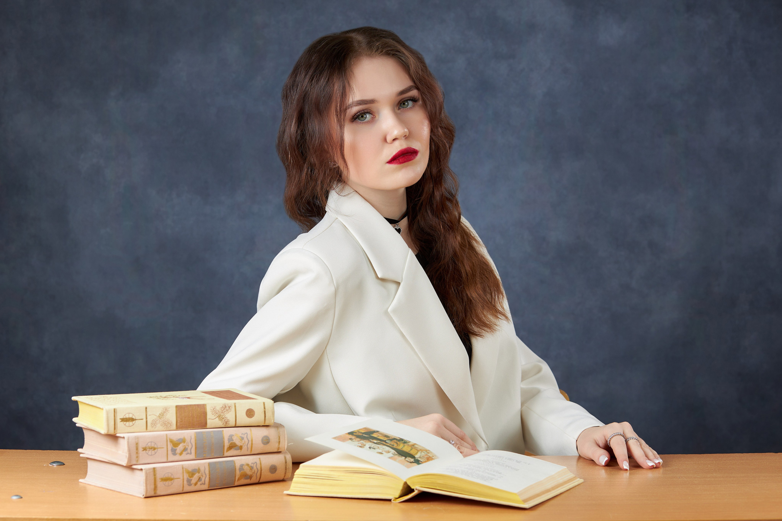 Старшие портреты. Школьный фотограф Леонова Наталия