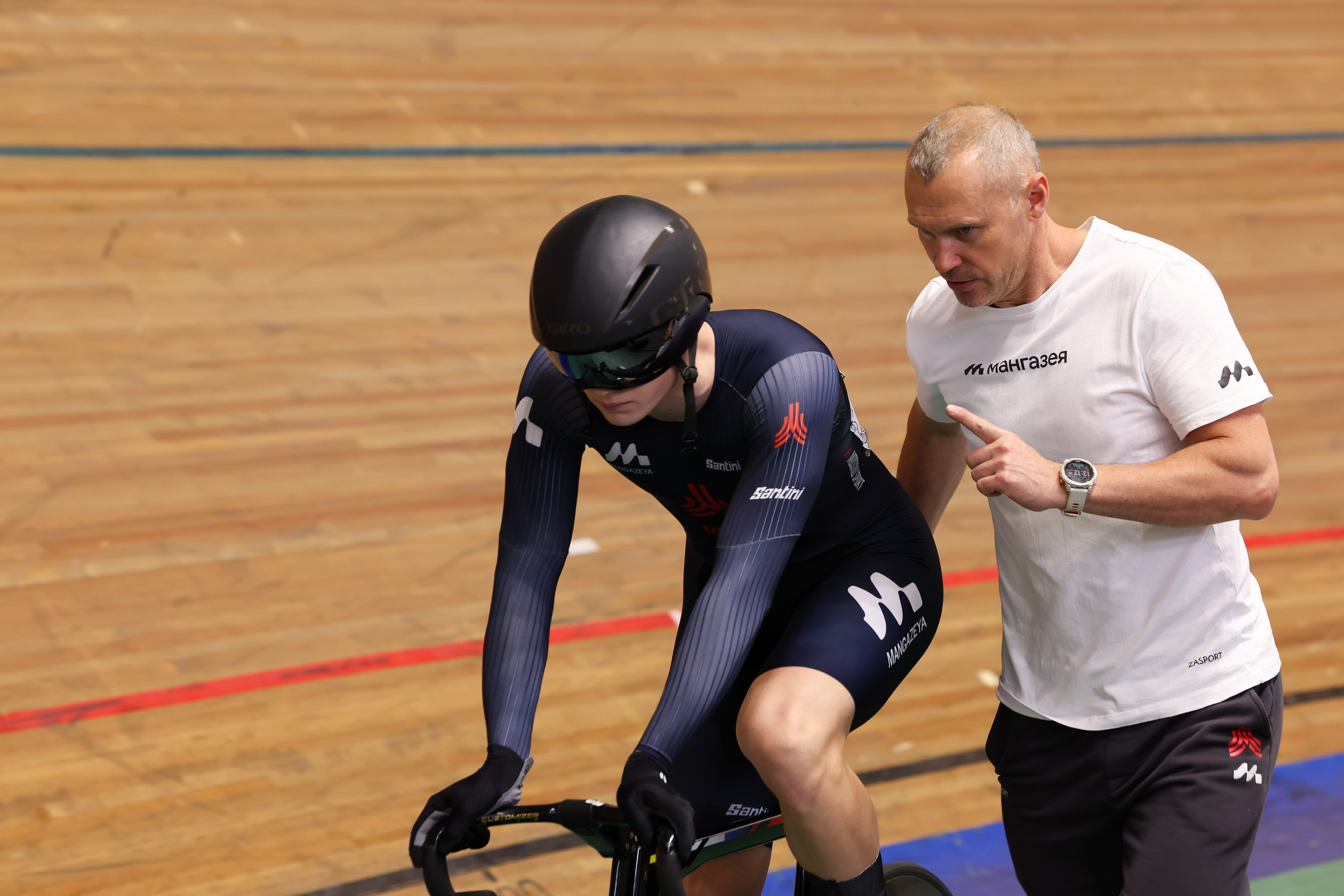 Первенство России по велогонкам на треке 04.07.2025. Спортивный и репортажный фотограф Антон Тереханов