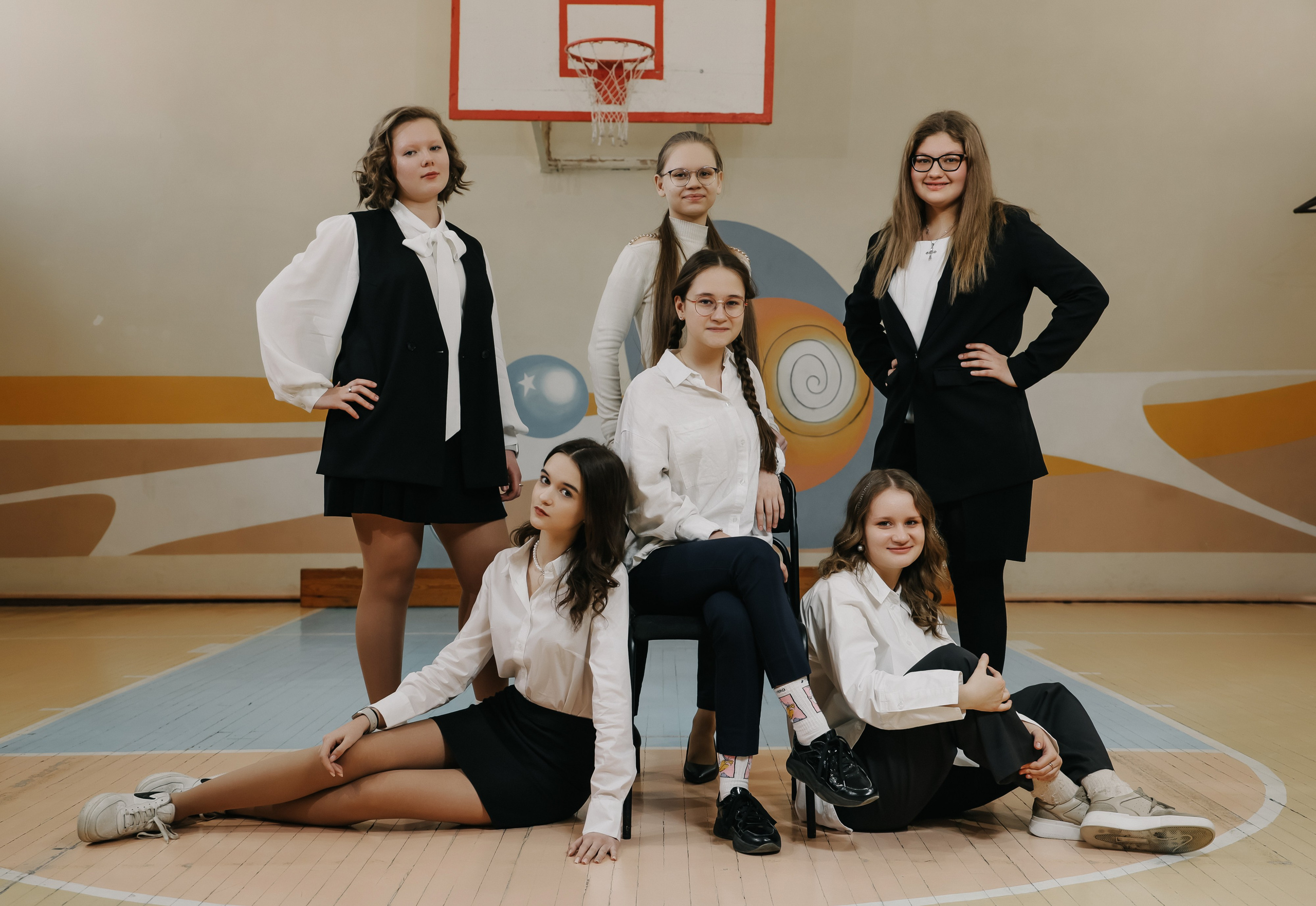 Школьные. Фотограф свадебный, репортажный, индивидуальный, фото для маркетплейсов, брендов, автосалонов