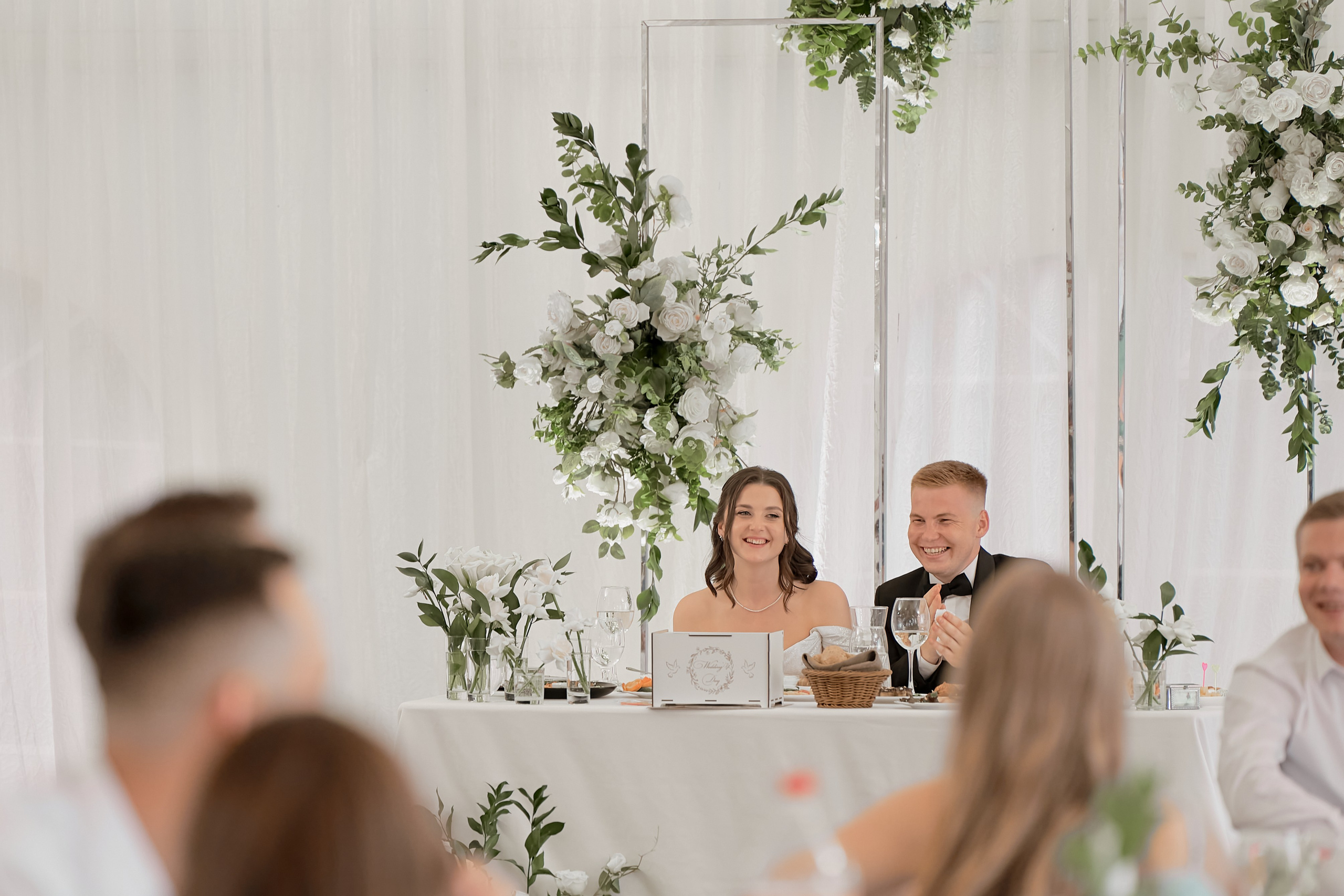 Свадьба бенгальские огни. Мартазова Екатерина фотограф. Екатеринбург