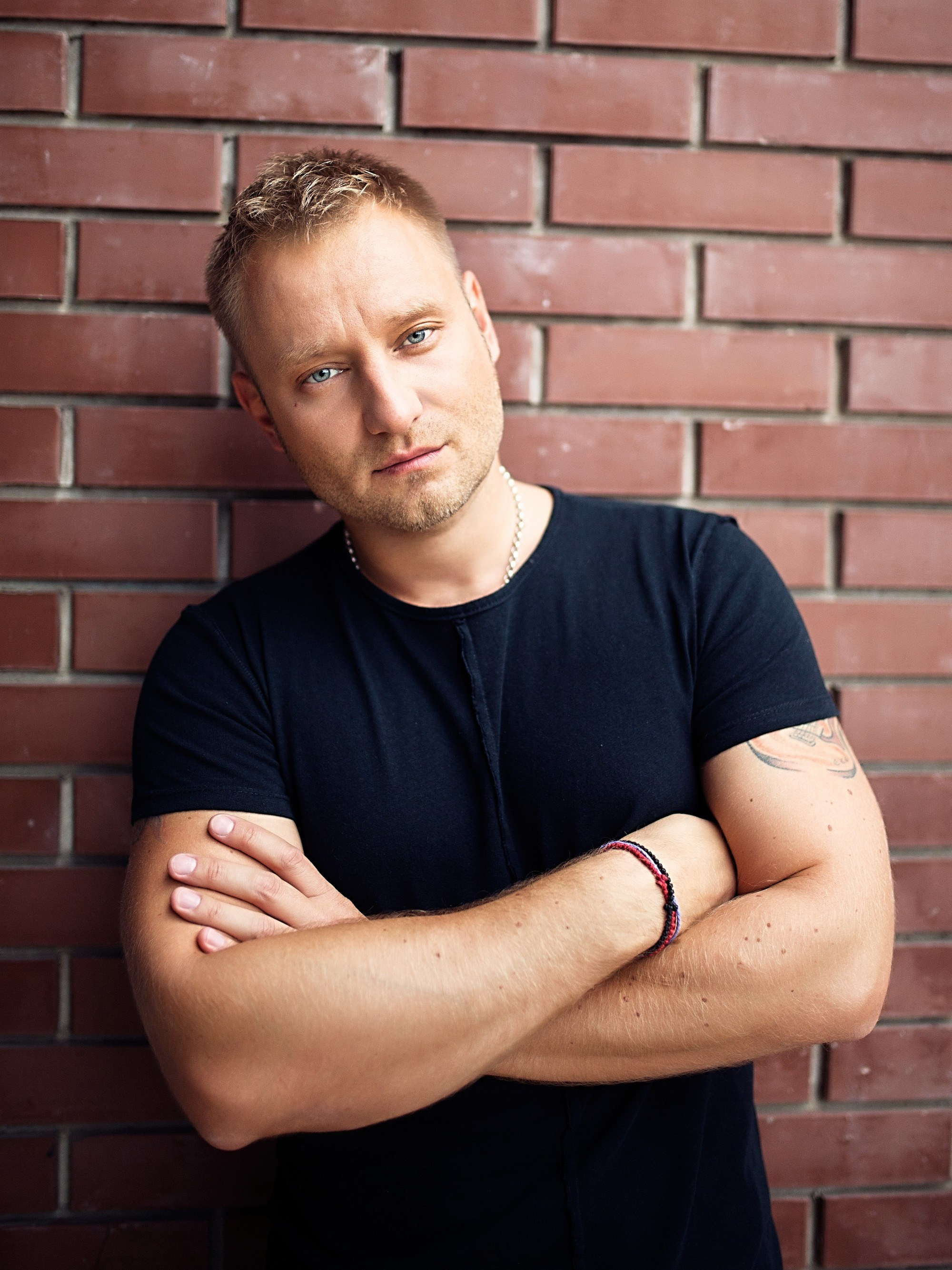 Фотосессия для мужчин в спортзале | Снимки, которые запечатлеют ваш стиль и силу