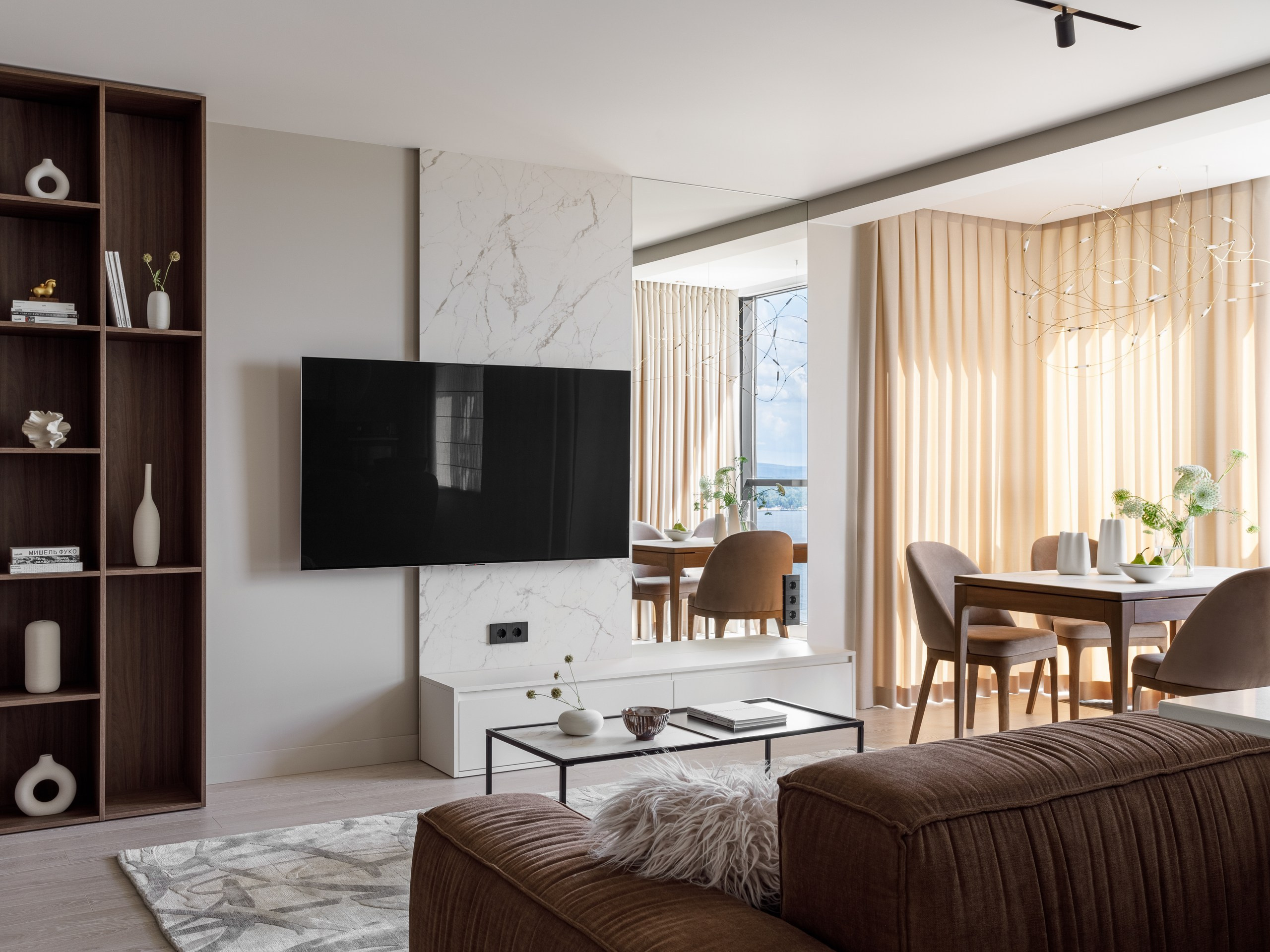 АРТ МЕТР: КВАРТИРА С ВИДОМ НА ВОЛГУ. Интерьерный фотограф Дима Птицын и стилист Дарья Копылова