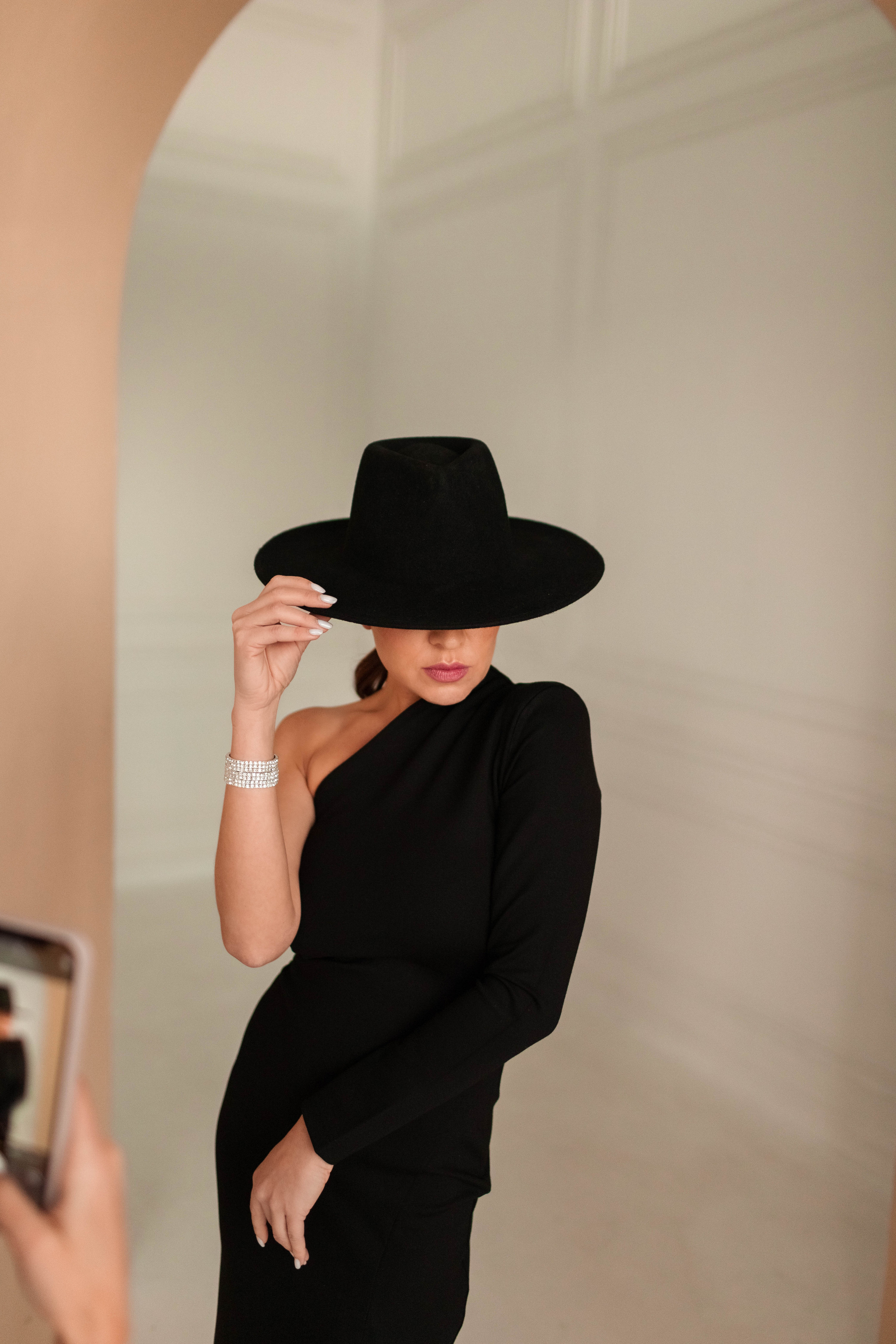 Серафима Низовская. Фотограф про любовь в городе Москва