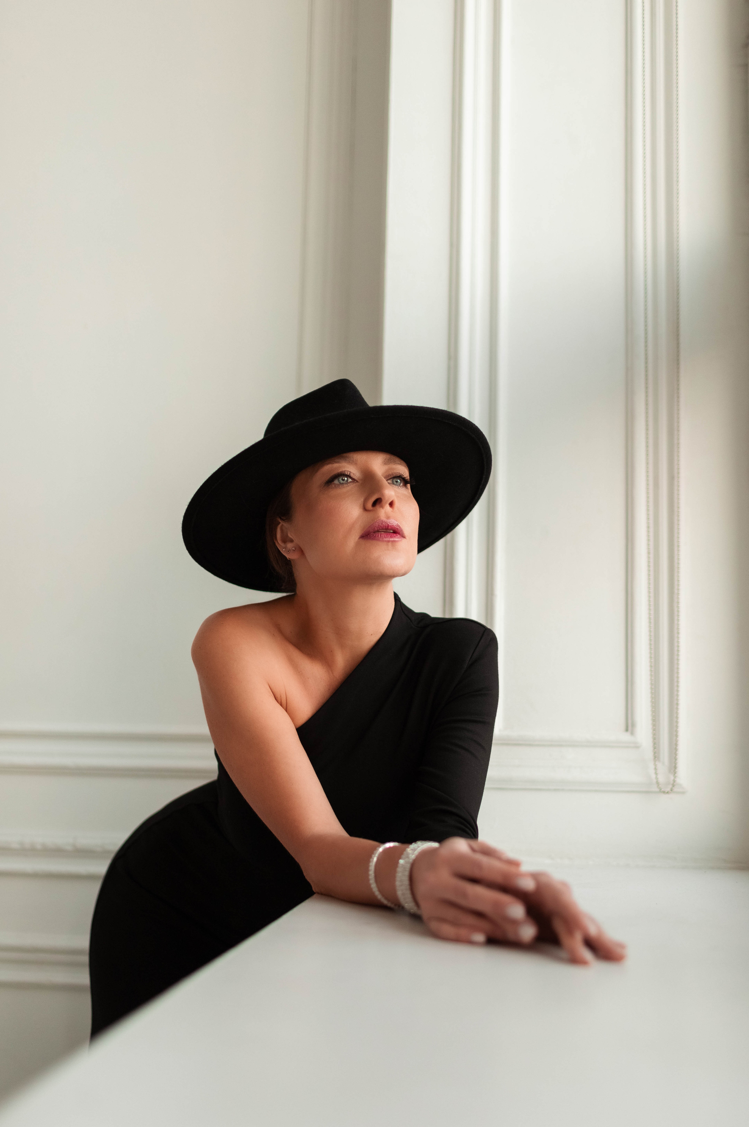 Серафима Низовская. Фотограф про любовь в городе Москва