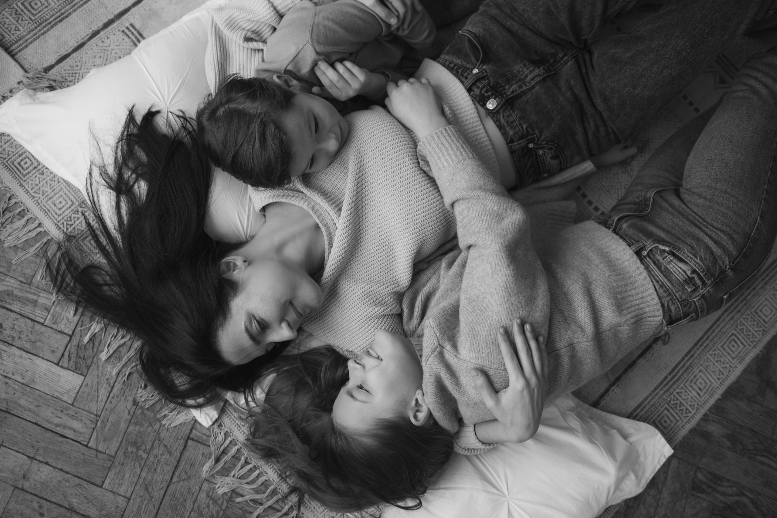 Дарья Аня и Митя. Фотограф про любовь в городе Москва