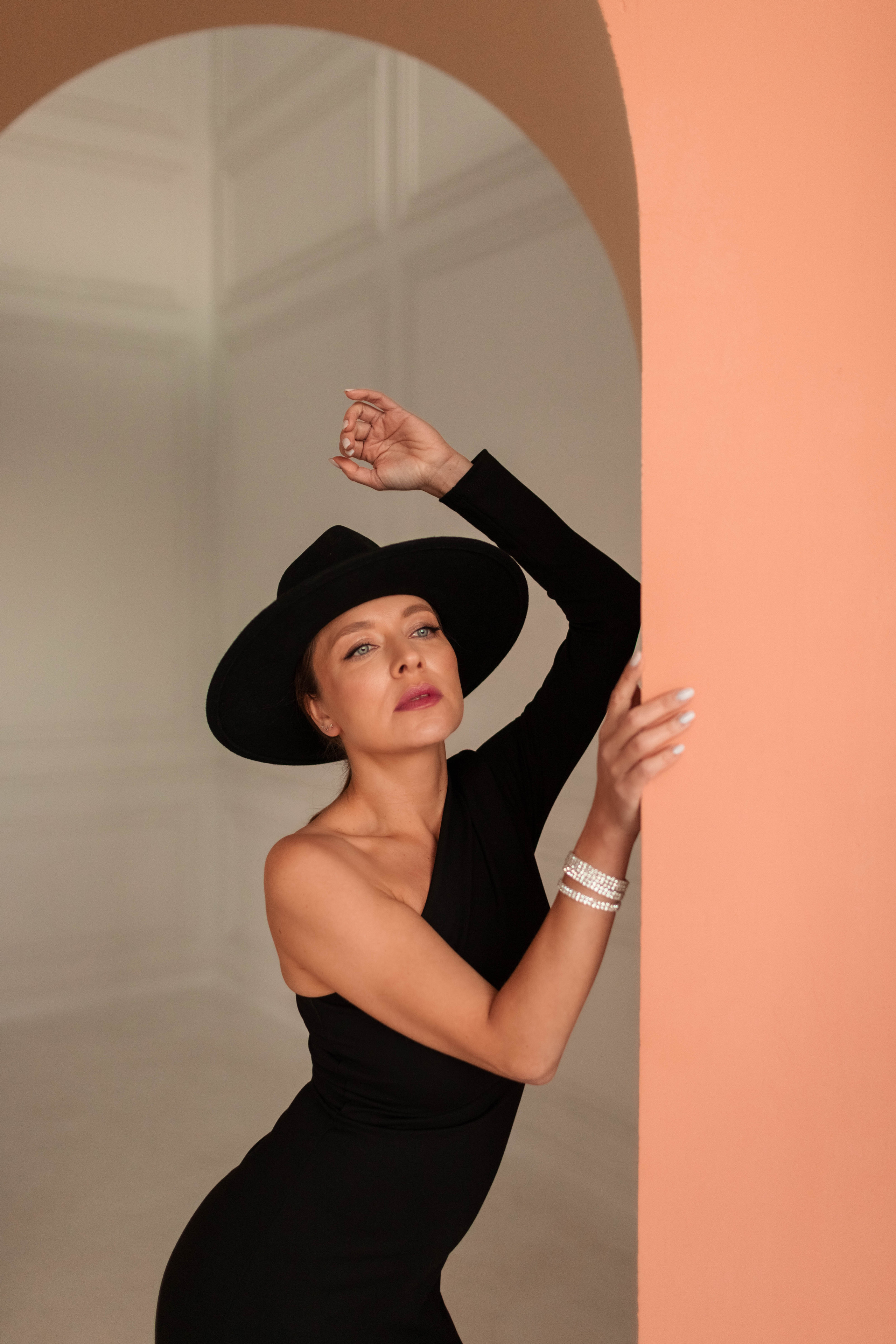 Серафима Низовская. Фотограф про любовь в городе Москва