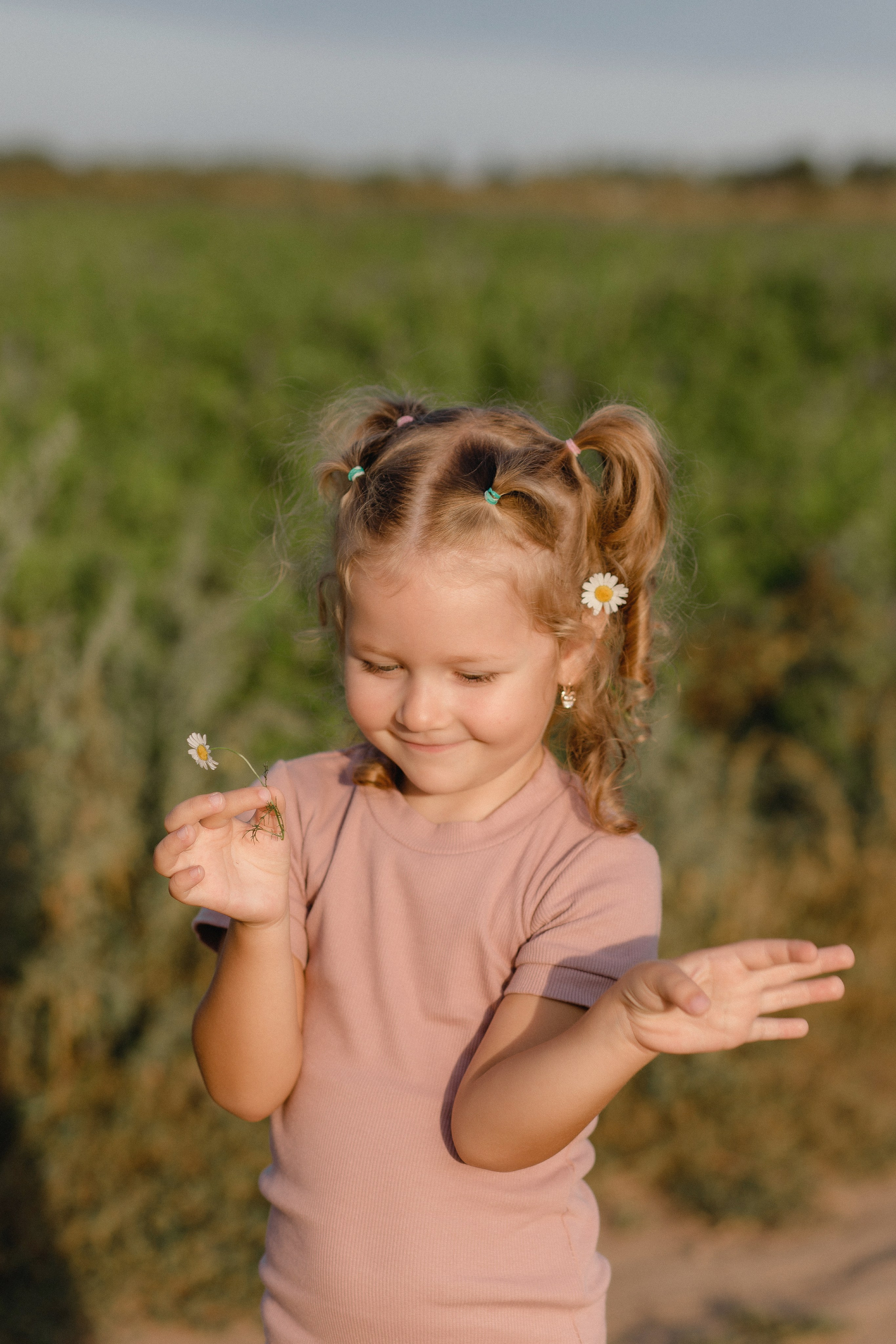 Аня, Вадим и Ева. Главная