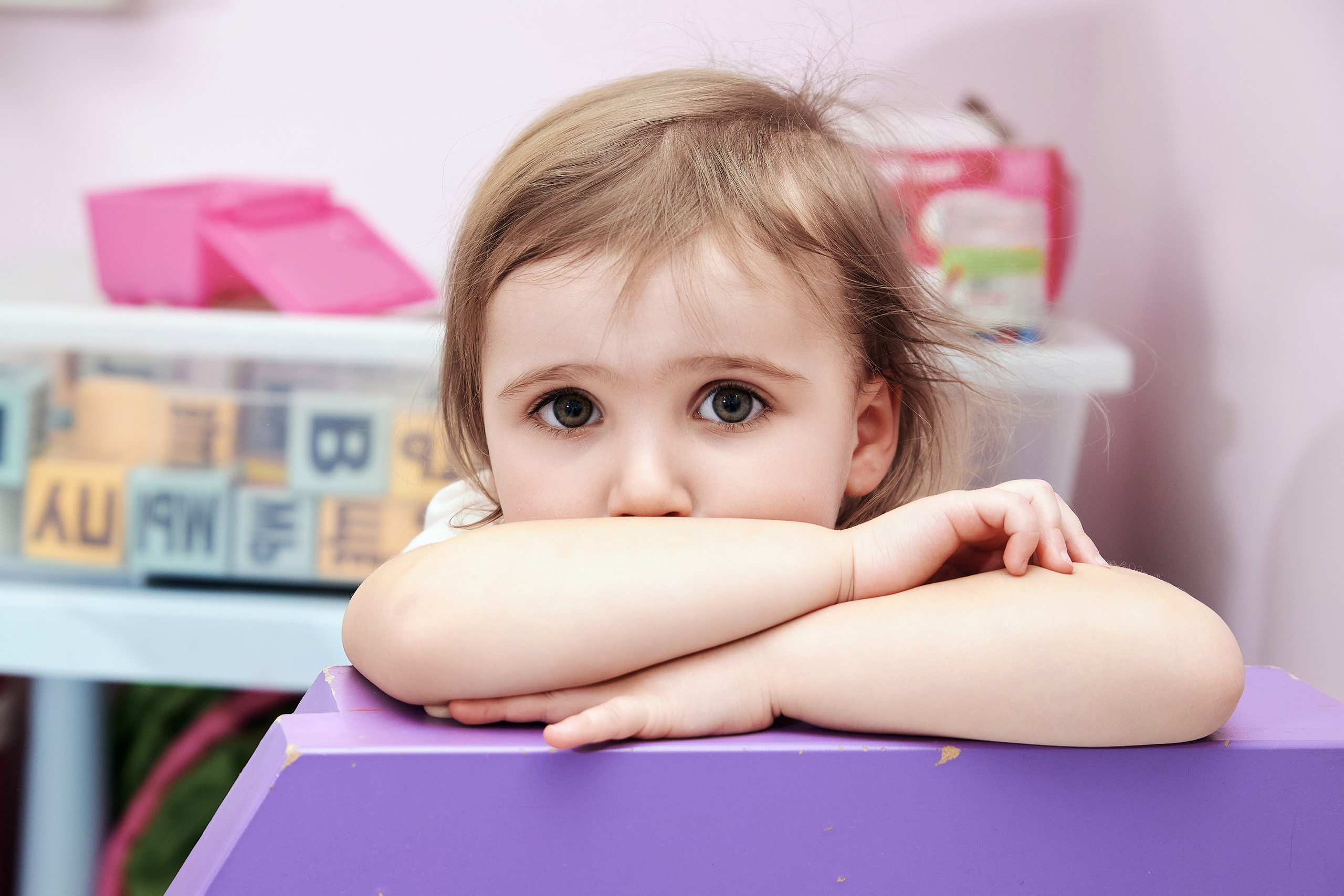 Репортажная фотосъёмка детских праздников. Фоторепортаж детские праздники. Репортажный детский фотограф Георгий Коненков. Goganaft goganaft.ru 