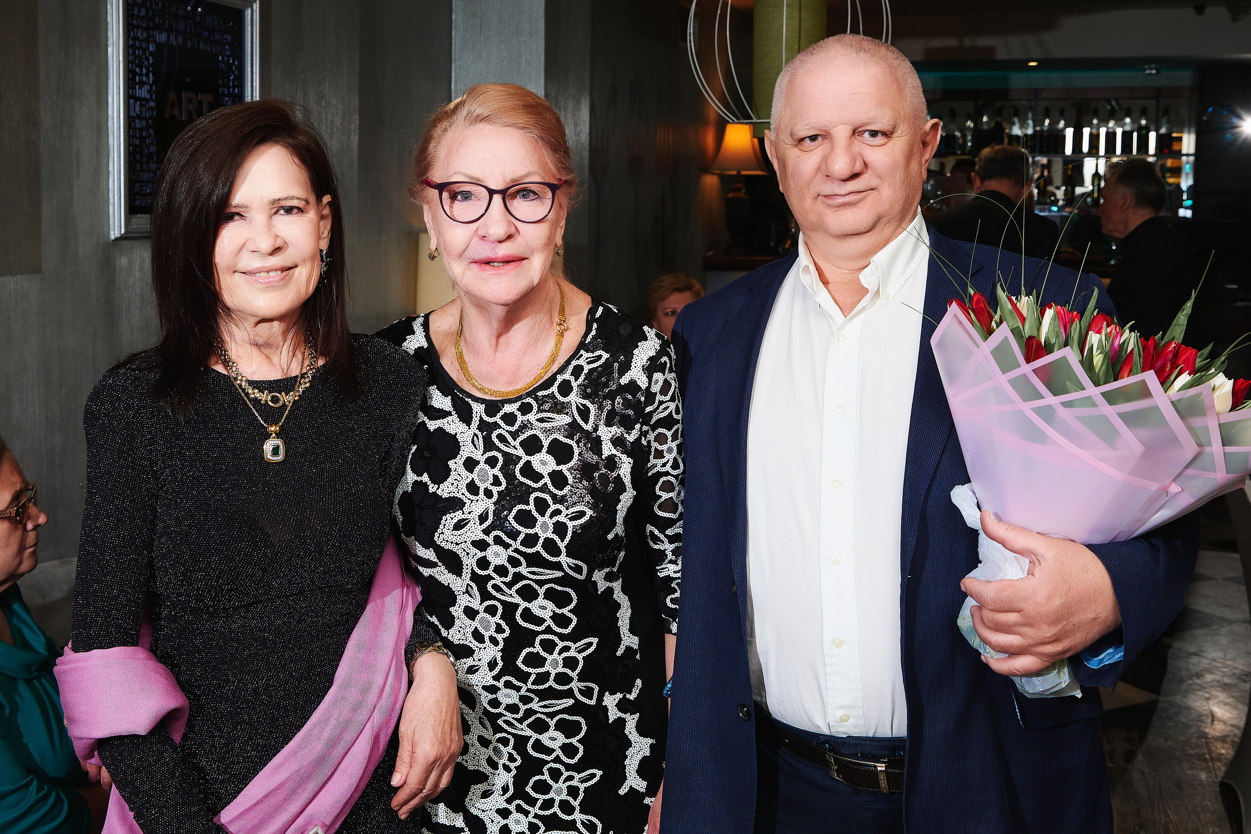 Фоторепортаж взрослые праздники, банкеты, корпоративы. Репортажный фотограф Георгий Коненков. Репортажная фотосъемка мероприятий. Goganaft.