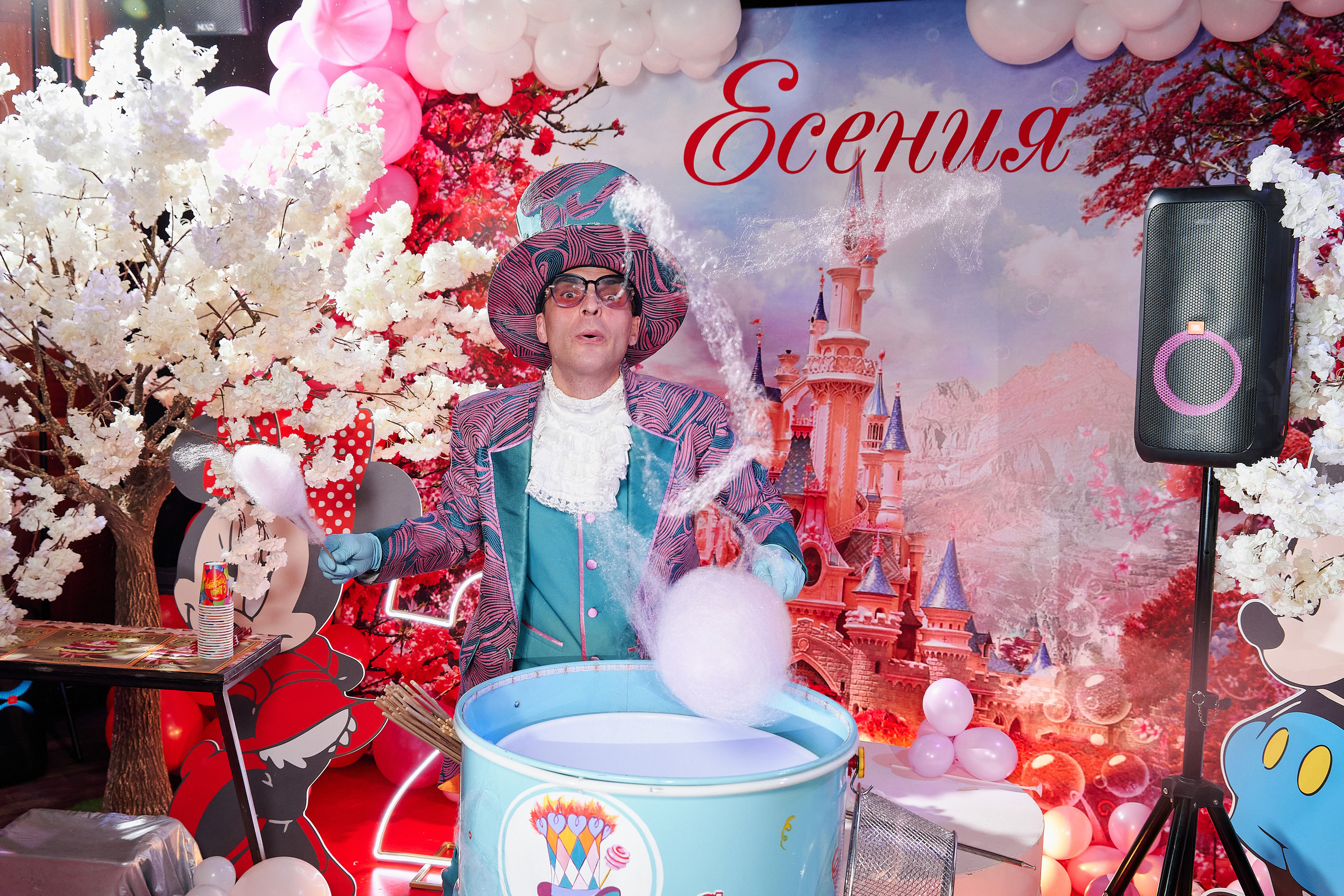 Фоторепортаж детские праздники. Репортажный детский фотограф Георгий Коненков. Goganaft goganaft.ru Шоу сладкой ваты