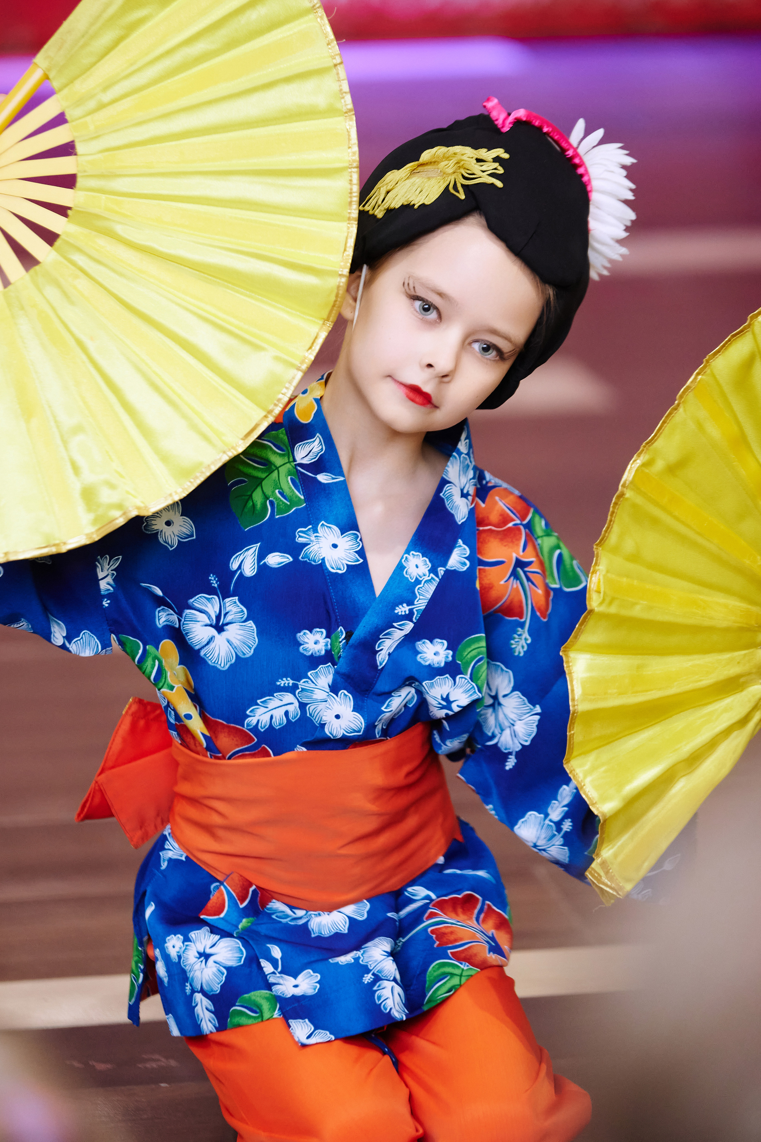 Фоторепортаж с концерта. Танцевальная студия. Репортажный фотограф Георгий Коненков. Репортажная фотосъемка мероприятий. Goganaft.