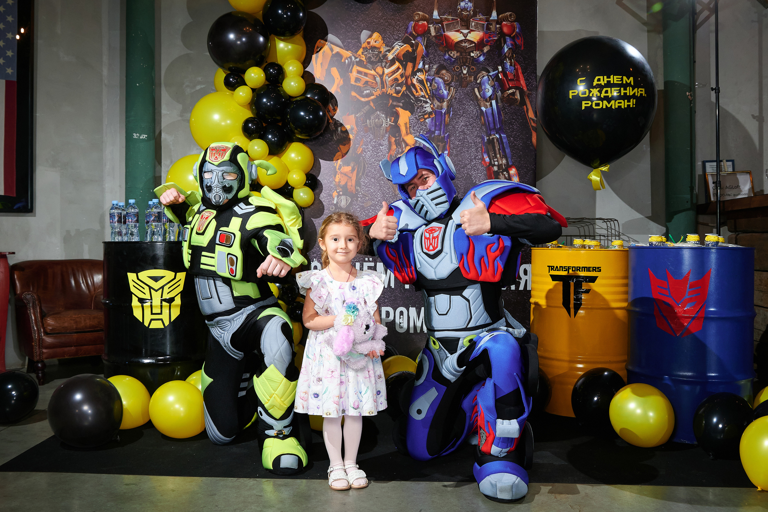 Репортажная фотосъёмка детских праздников. Фоторепортаж детские праздники. Репортажный детский фотограф Георгий Коненков. Goganaft goganaft.ru 