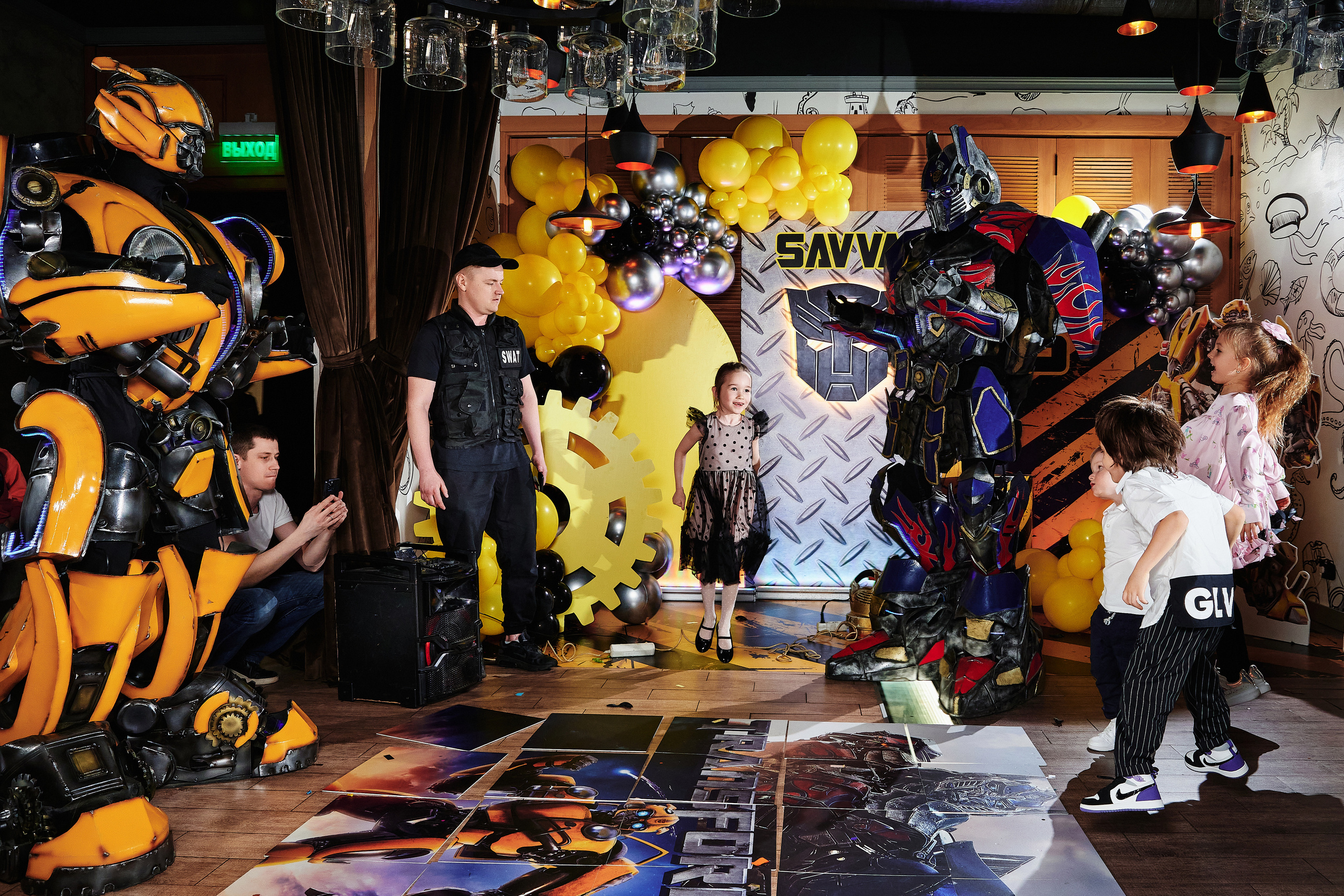 Репортажная фотосъёмка детских праздников. Фоторепортаж детские праздники. Репортажный детский фотограф Георгий Коненков. Goganaft goganaft.ru 