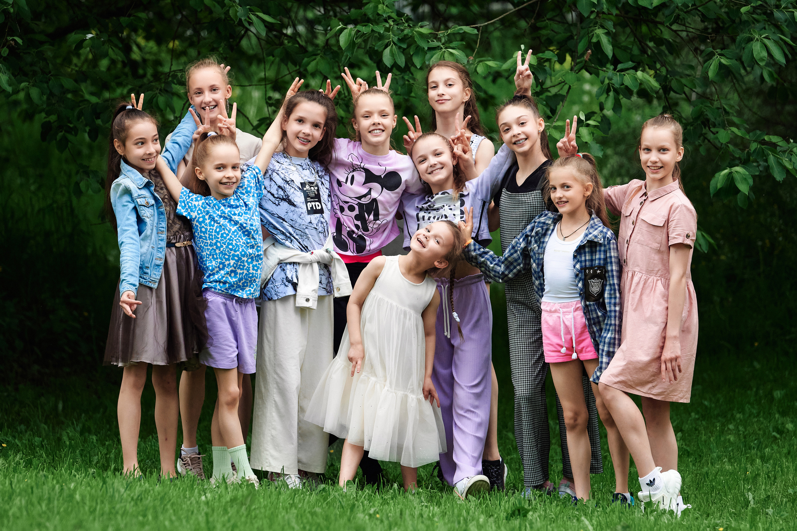 Репортажная фотосъёмка детских праздников. Фоторепортаж детские праздники. Репортажный детский фотограф Георгий Коненков. Goganaft goganaft.ru 