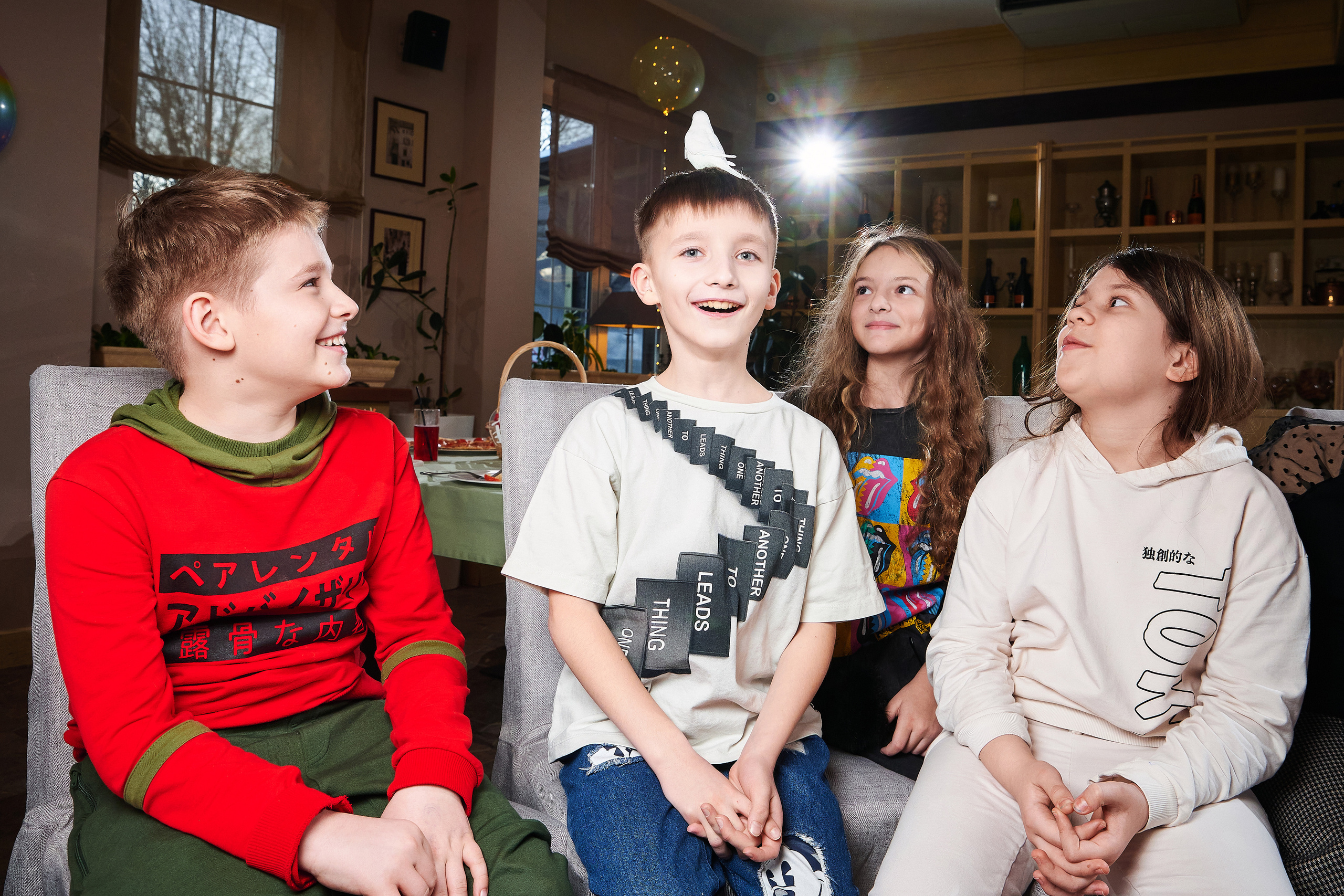 Репортажная фотосъёмка детских праздников. Фоторепортаж детские праздники. Репортажный детский фотограф Георгий Коненков. Goganaft goganaft.ru 