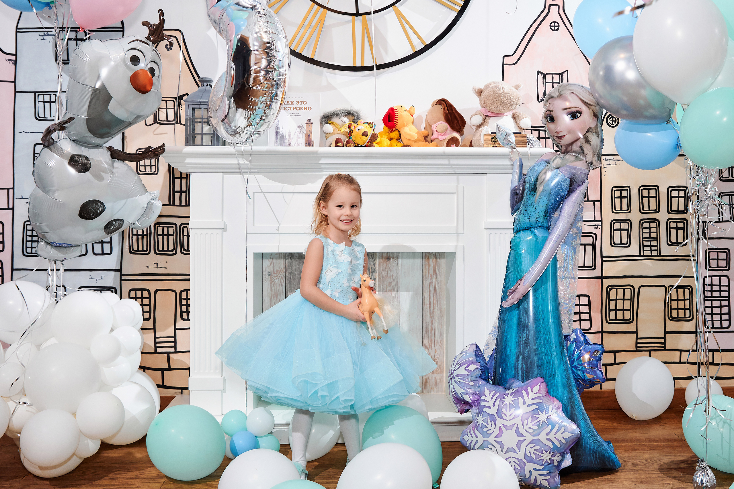 Репортажная фотосъёмка детских праздников. Фоторепортаж детские праздники. Репортажный детский фотограф Георгий Коненков. Goganaft goganaft.ru 