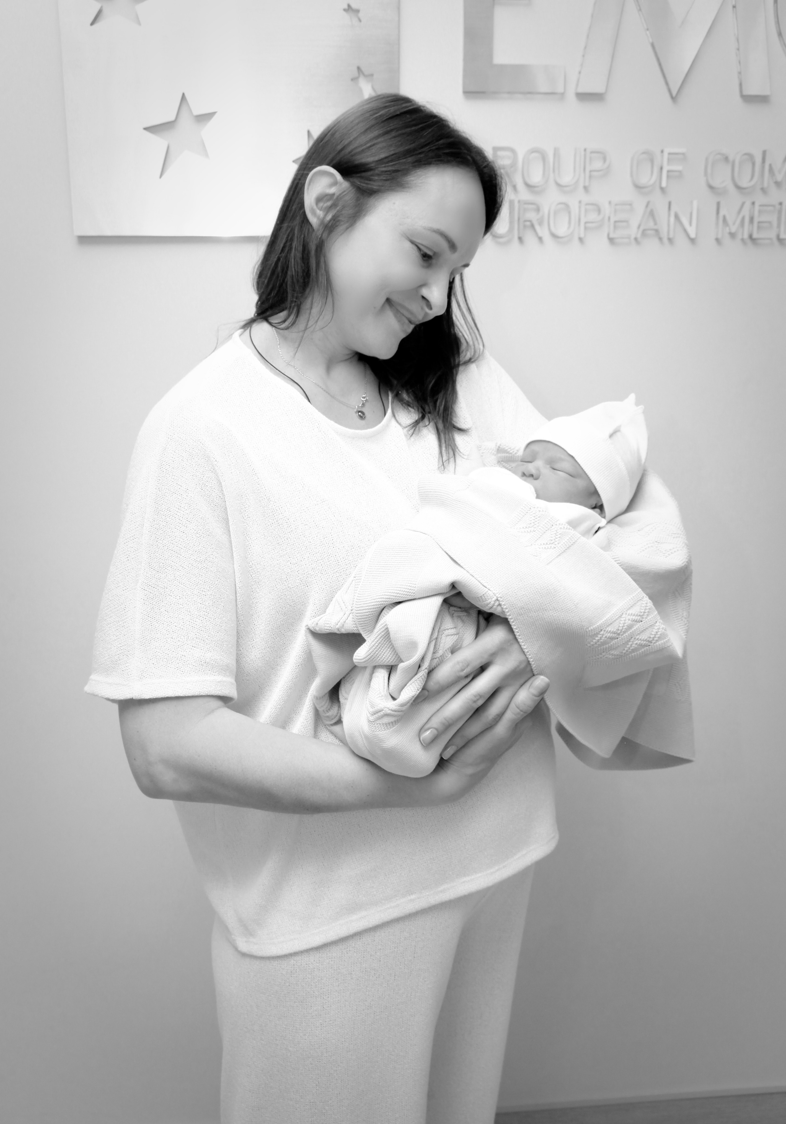 видеосъемка выписки из роддома Москва перинатальный центр Москва фотограф в роддом Москва выписка из роддома Владимира