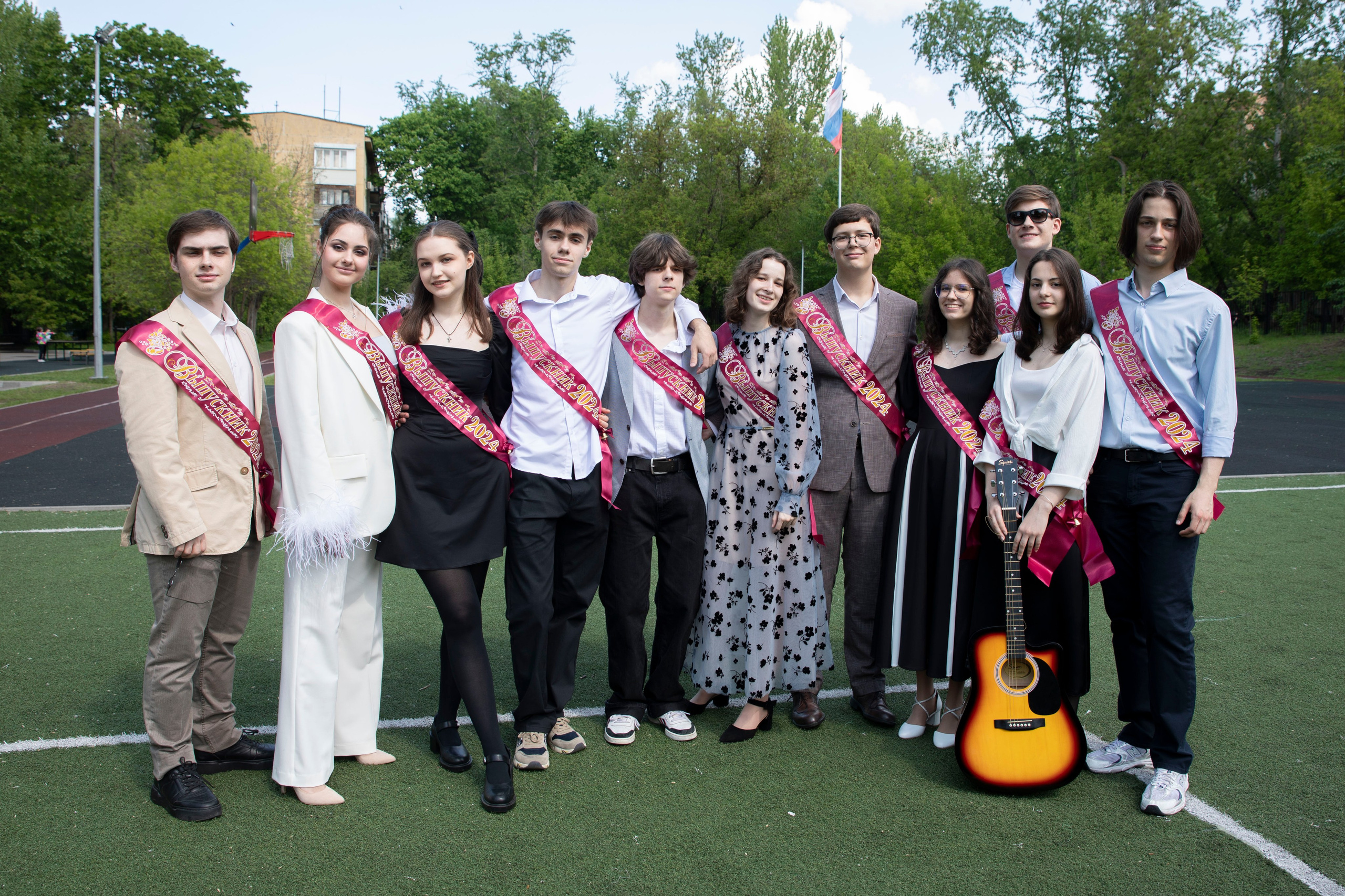 Последний звонок Школа Баренбаума 1517. Фотограф в Москве Яна Полосина