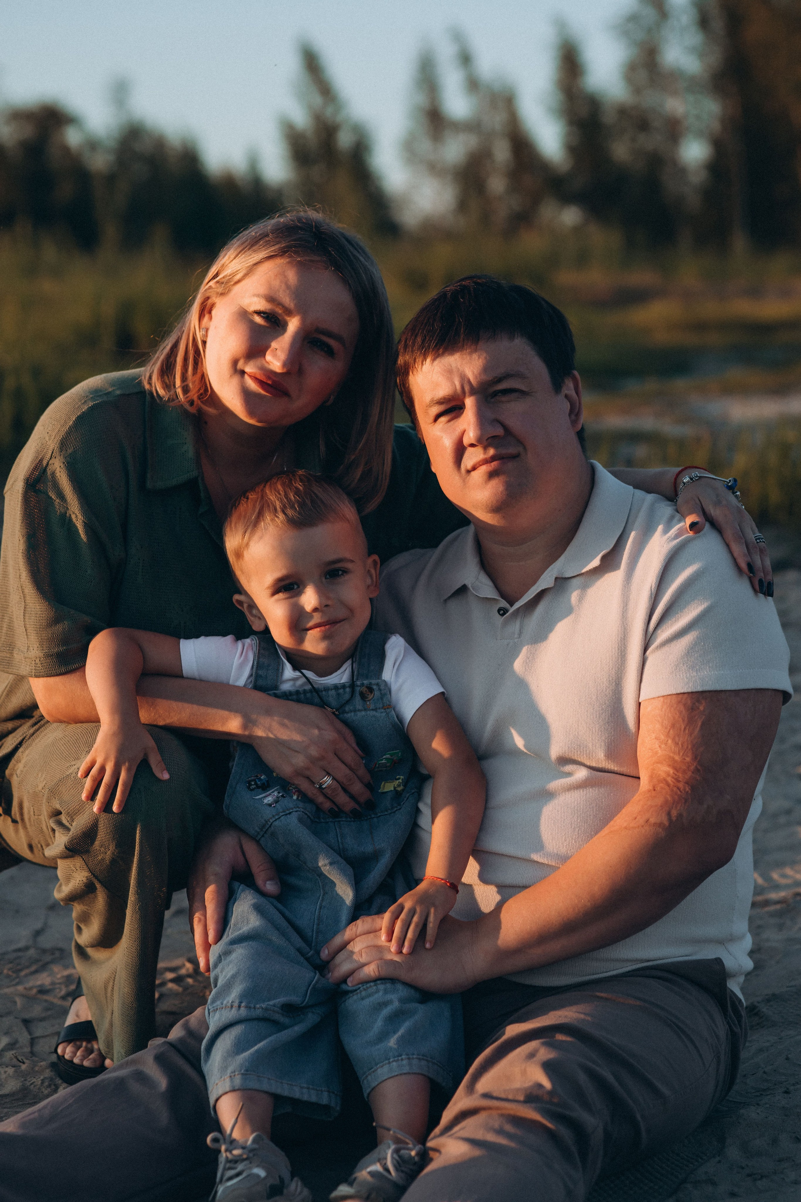 Семья Левашовых. Семейный фотограф Нижневартовск Тюмень Ефимова Ирина