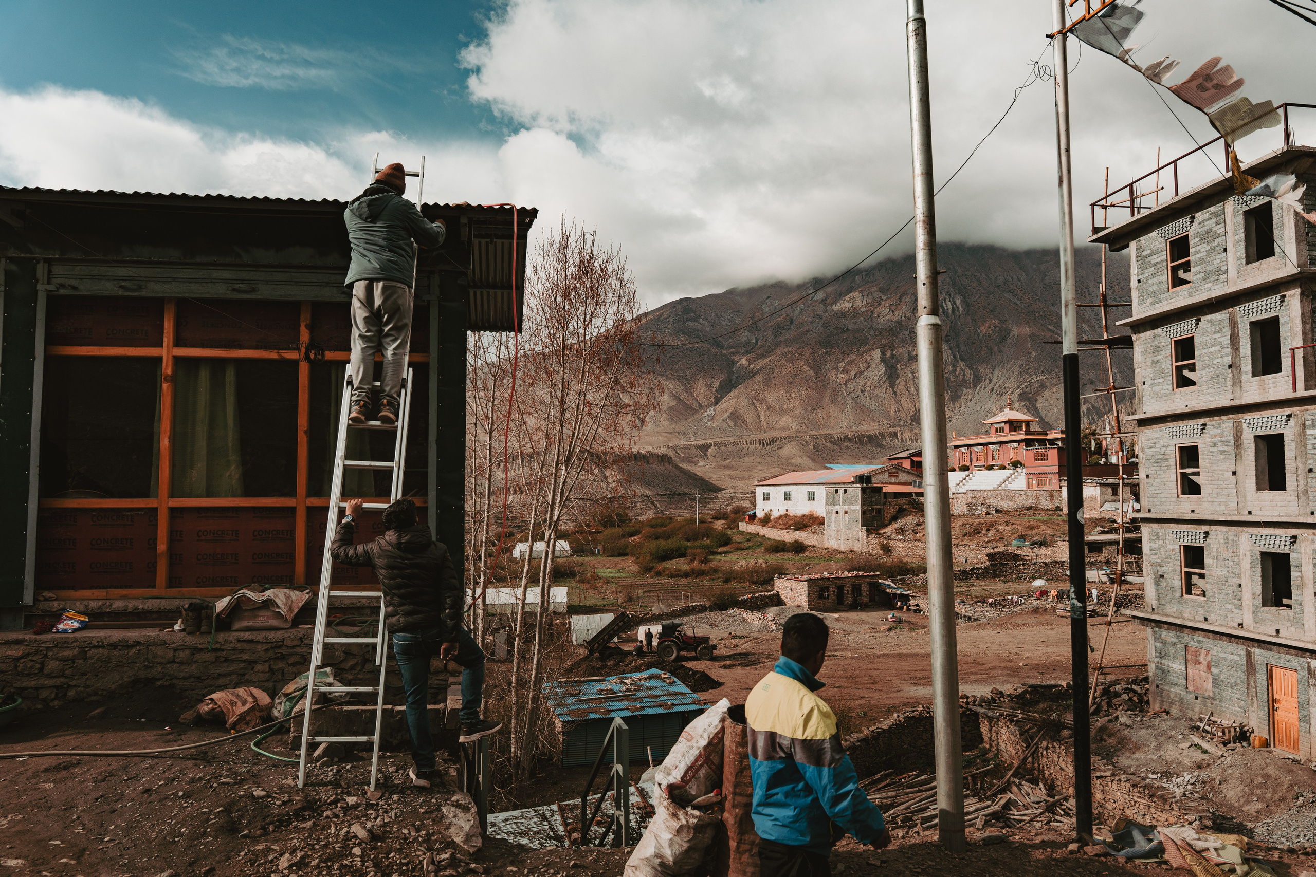 Королевство Мустанг. Dmitry Ippolitov