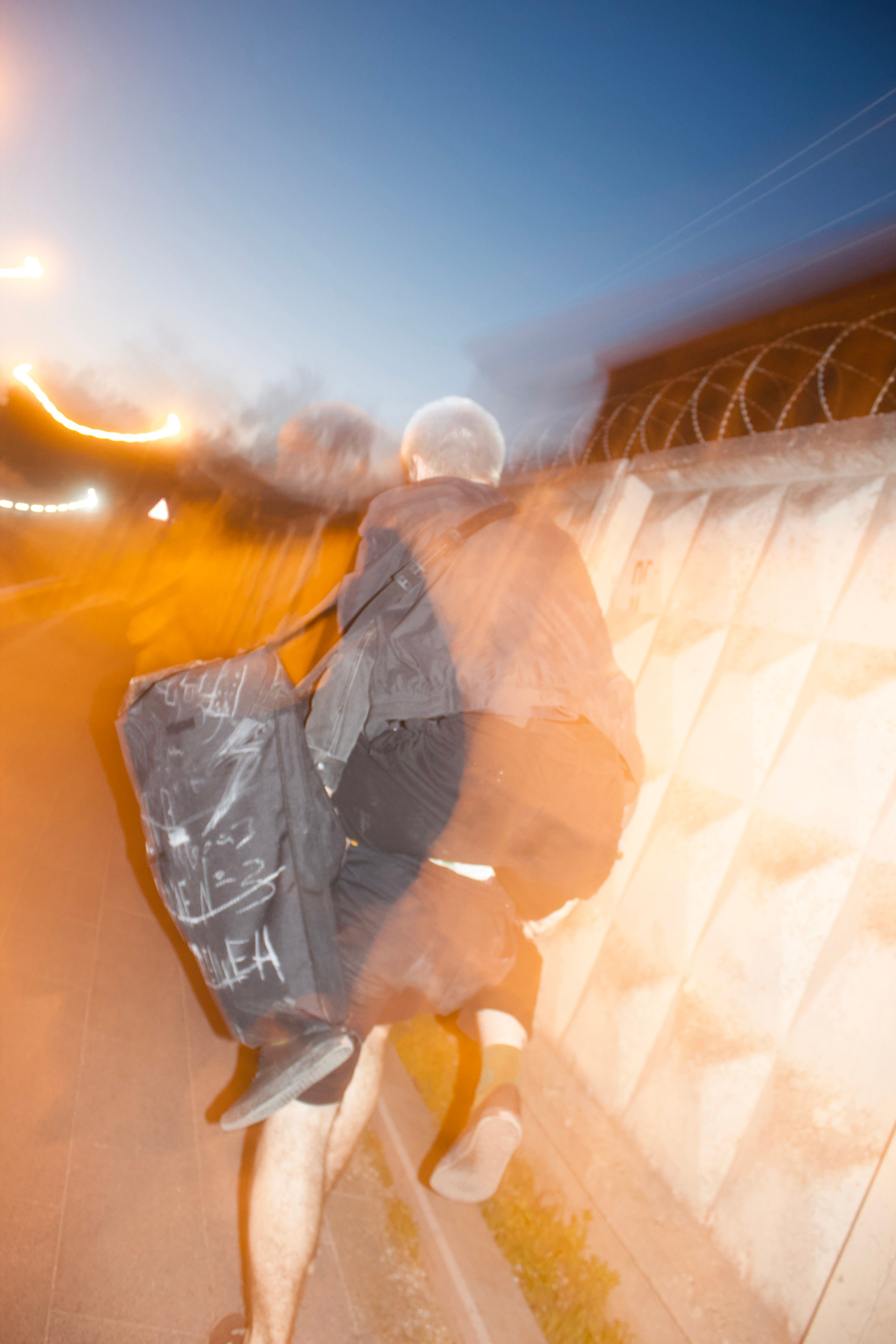 Процесс граффити. Концертный и портретный фотограф в Москве Соня Спросонья